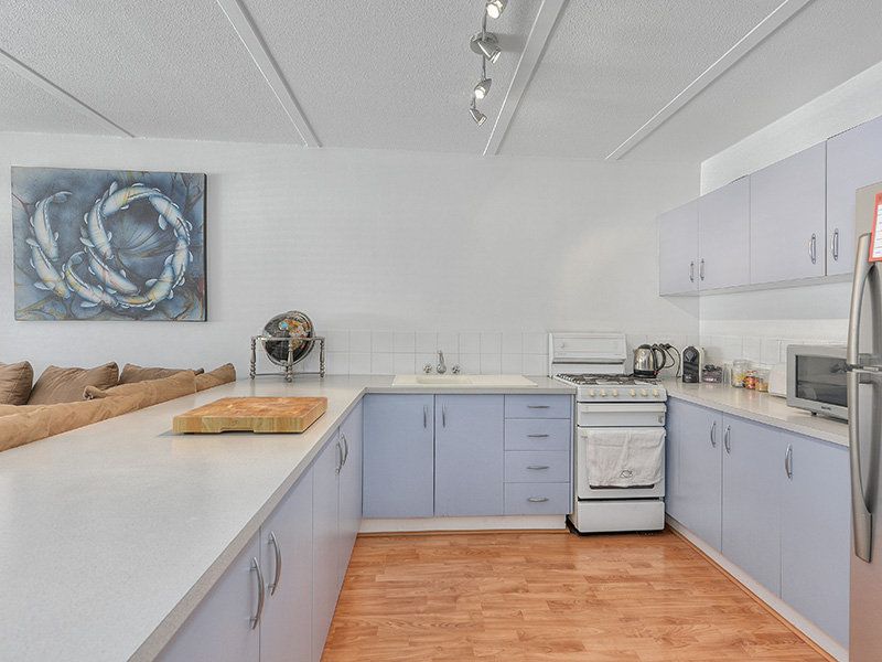 61 Park Road, Wooloowin QLD 4030