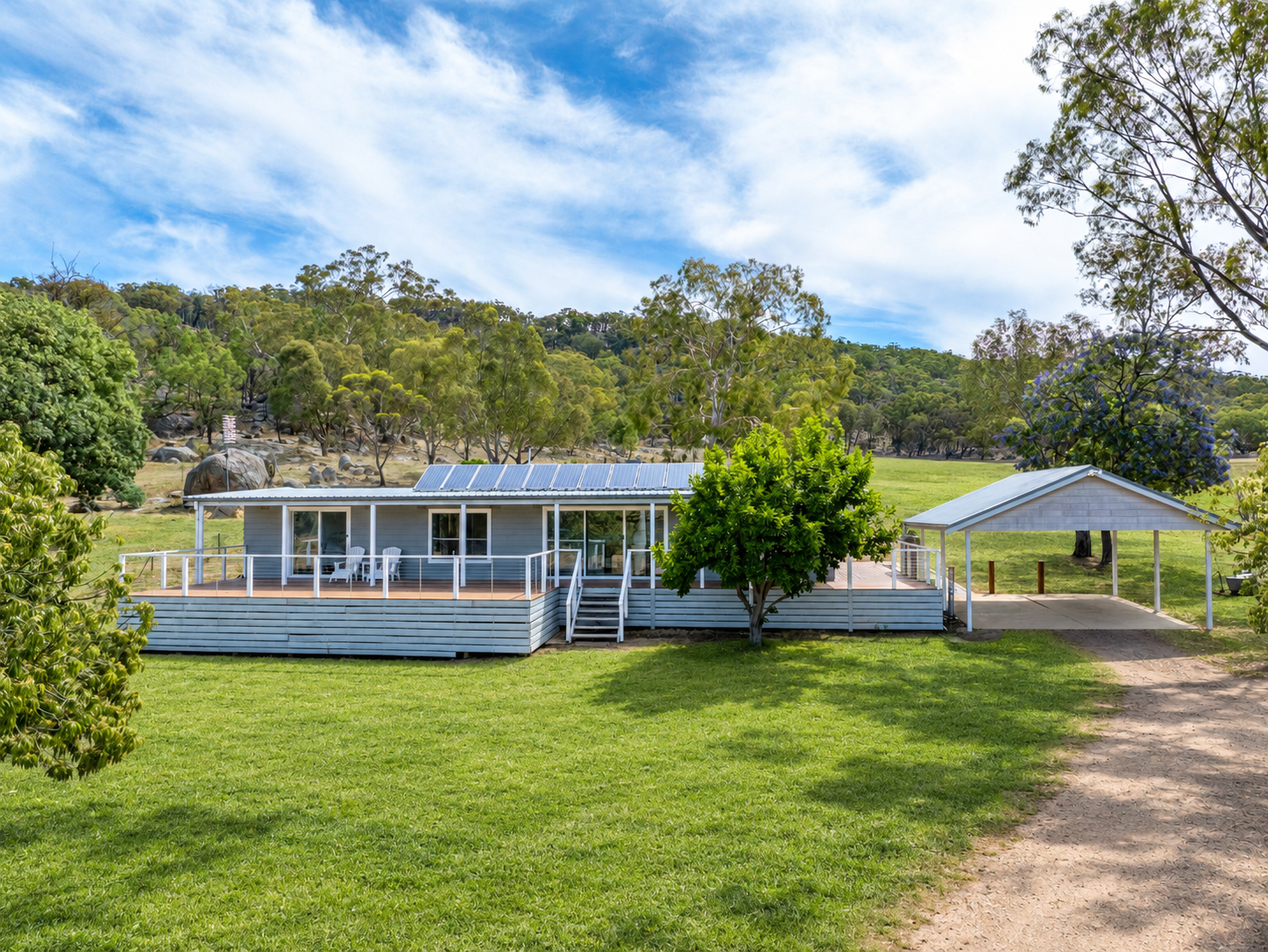 231 Wilkinsons Lane — photo from Ray White Euroa