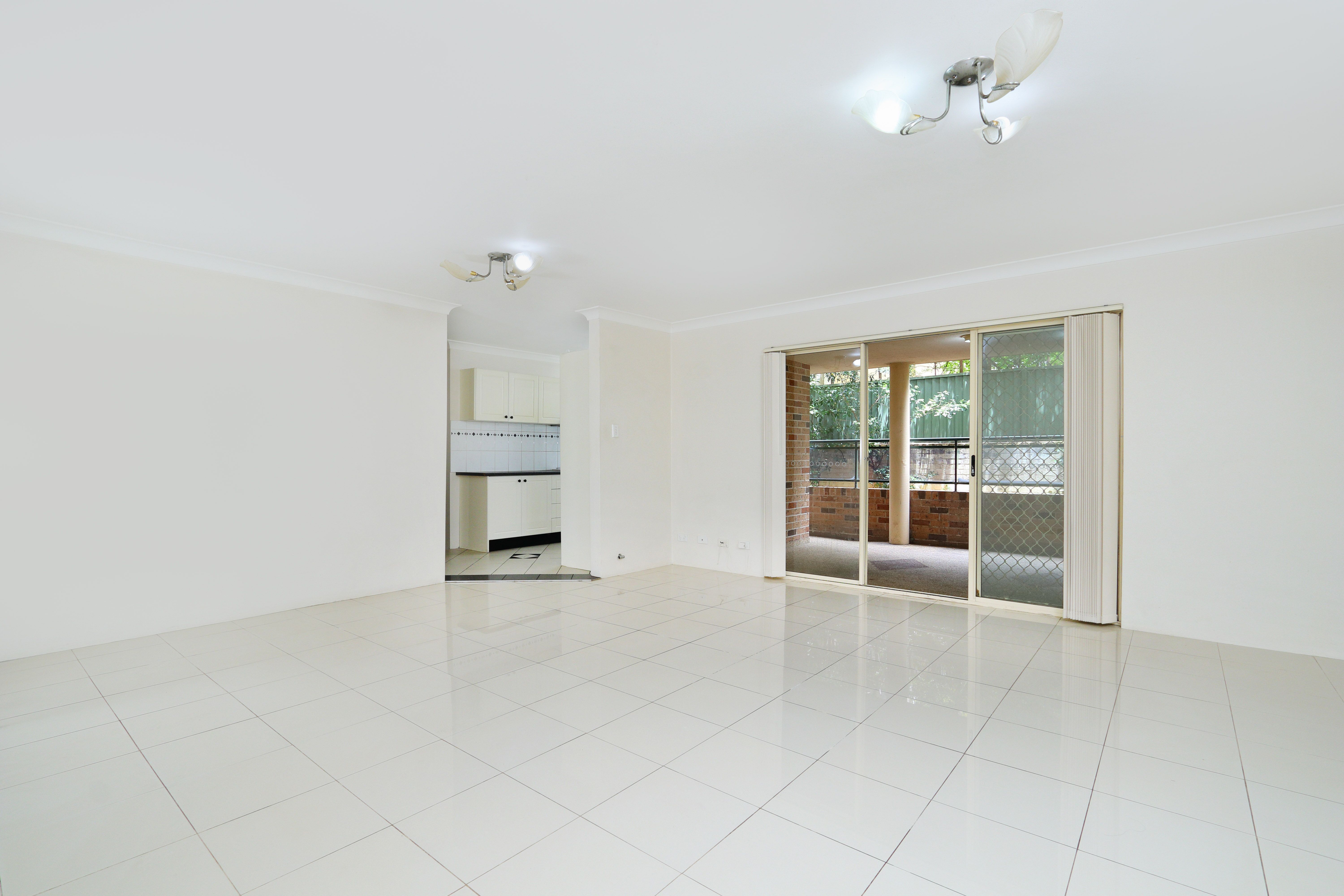 4/71-73 Queens Road, Hurstville, NSW 2220