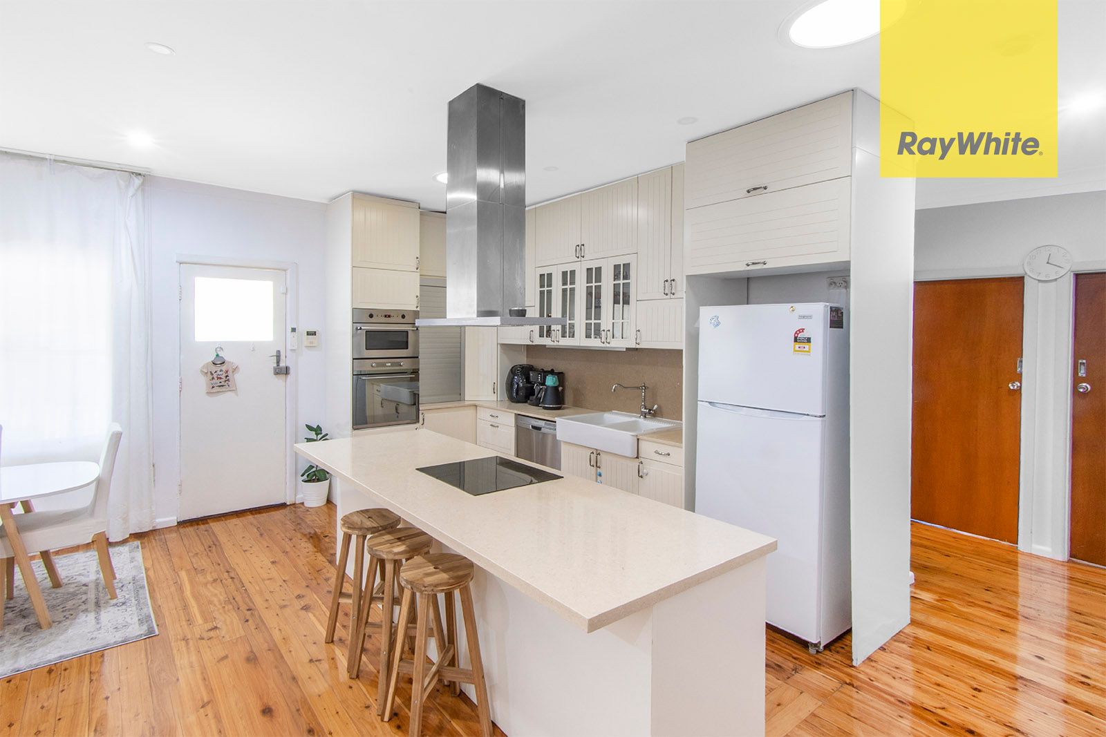 17 Pearce Street, Baulkham Hills, NSW 2153