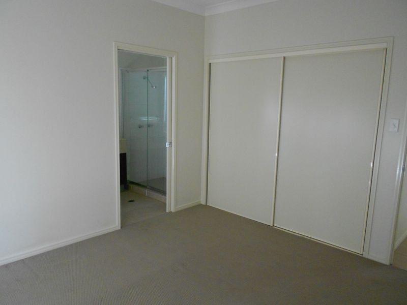4 versace avenue bray park qld
