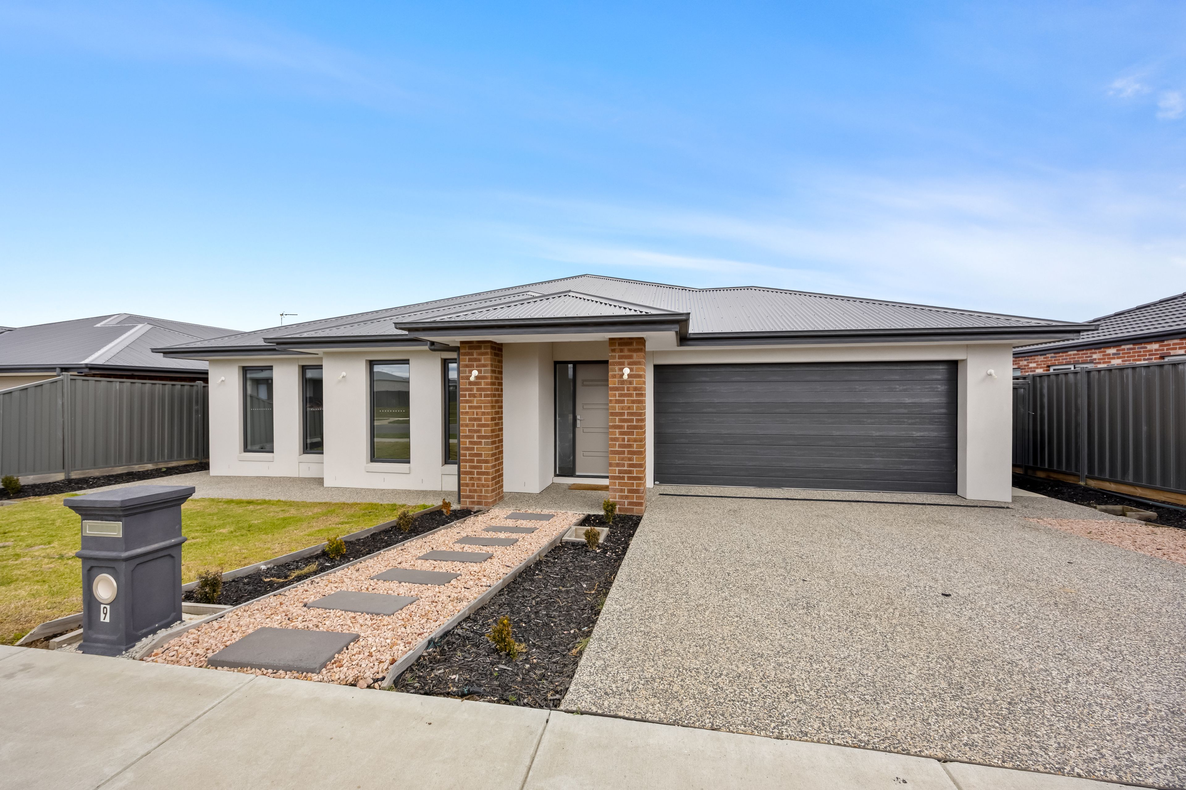 9 McGeachin Street — photo 15 of 15