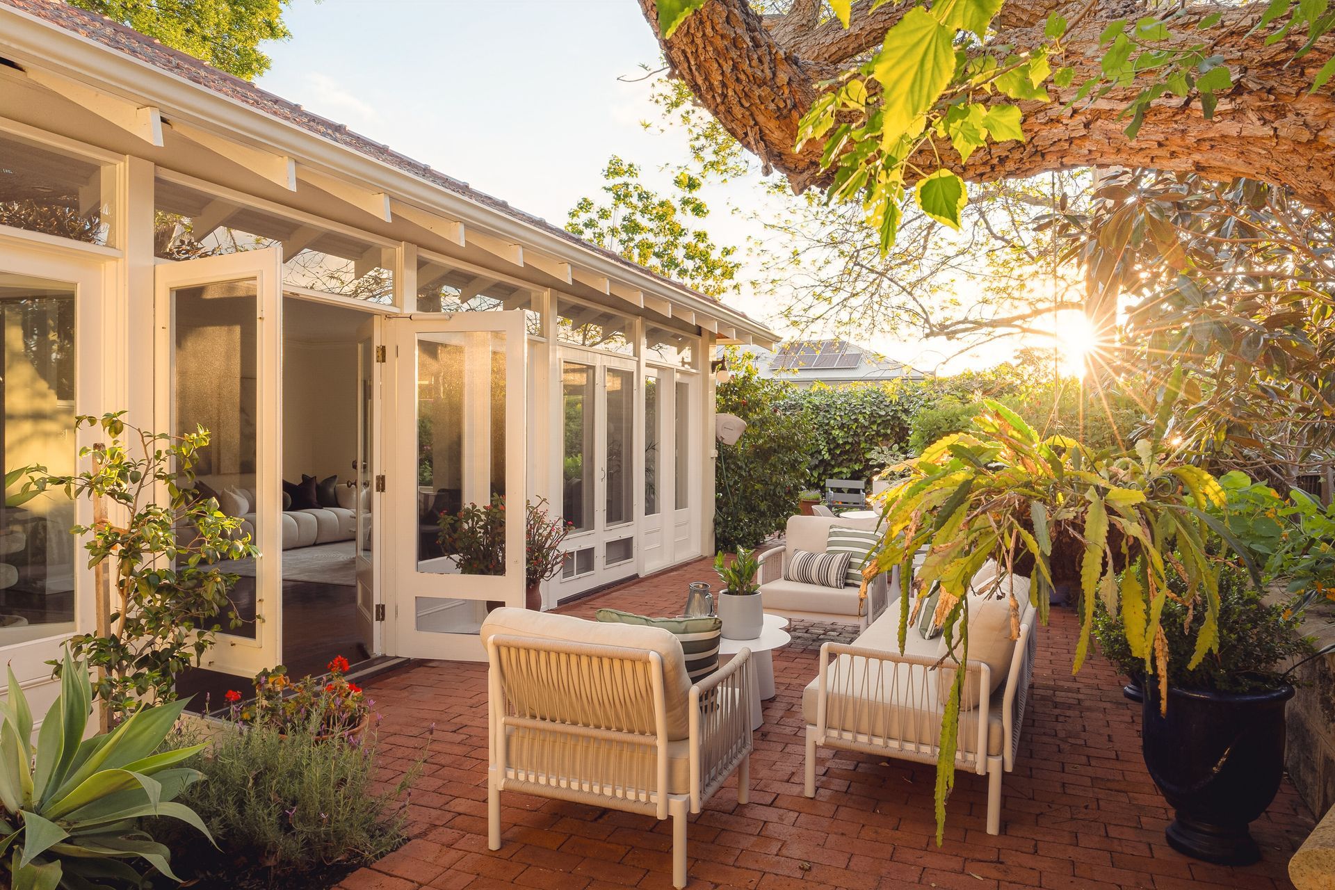 11 Queen Street — photo from Ray White Cottesloe Mosman Park