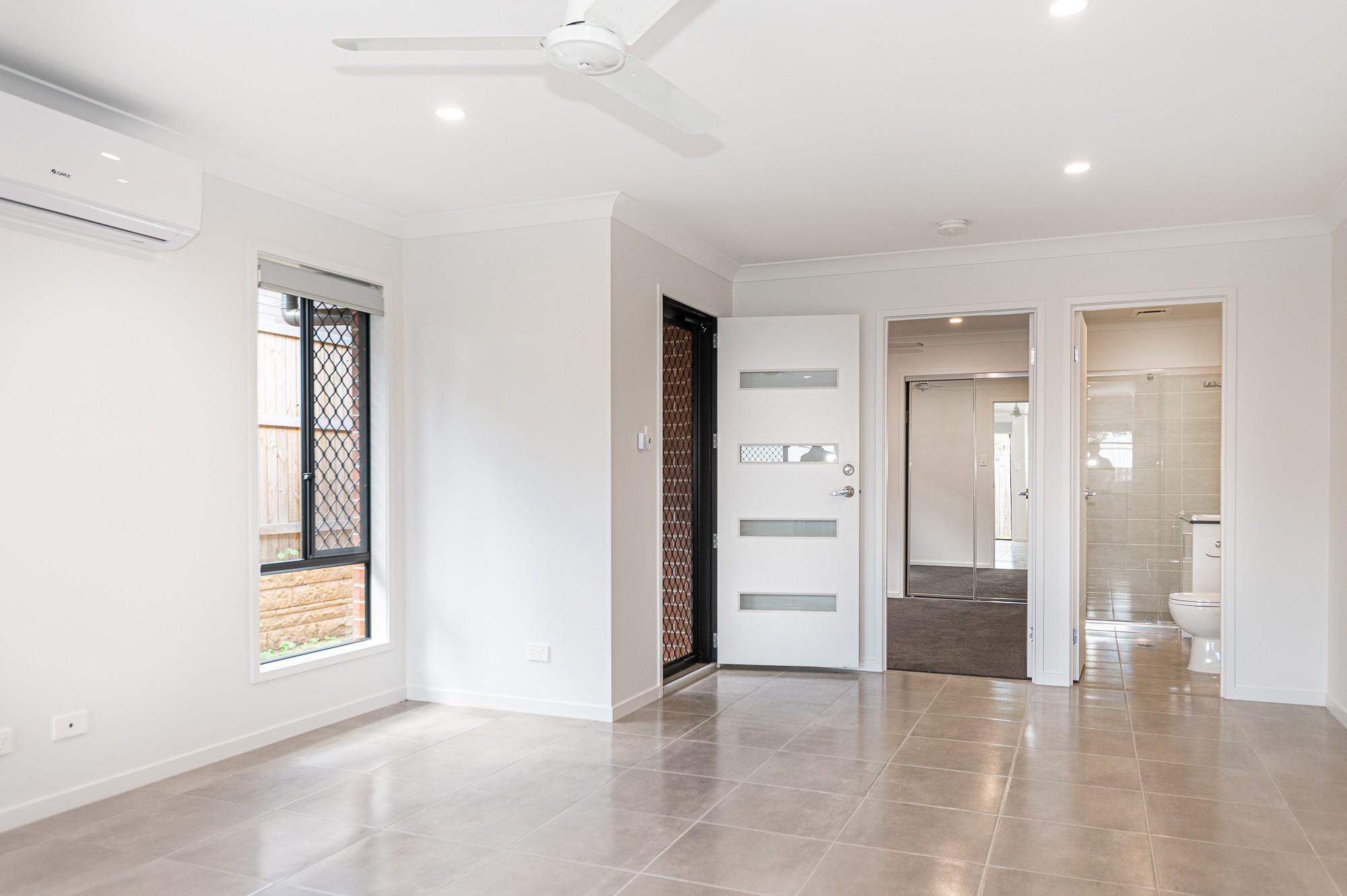 2/19 Miriam Street, Karalee, QLD 4306