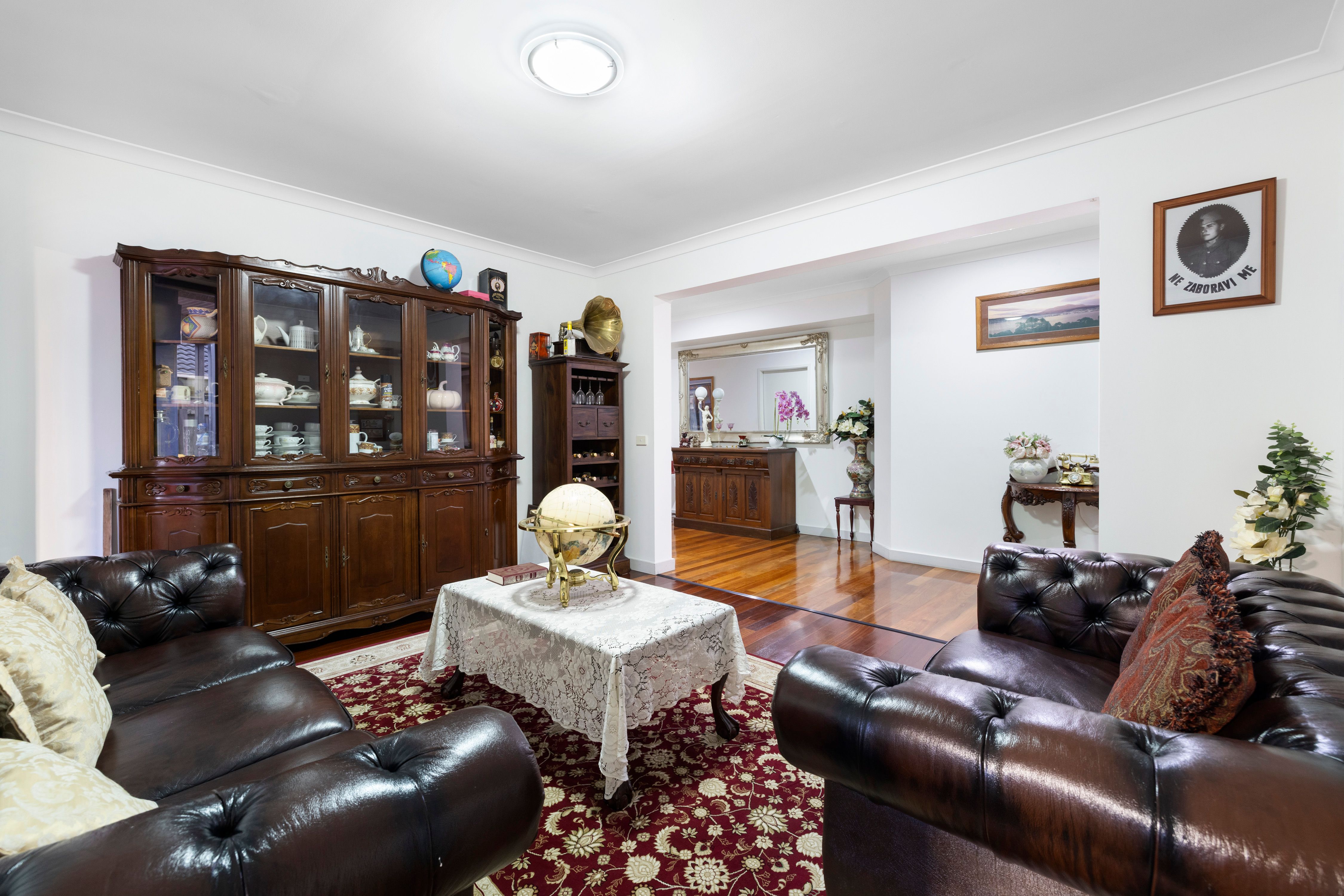 9 Hector Drive — photo 7 of 19