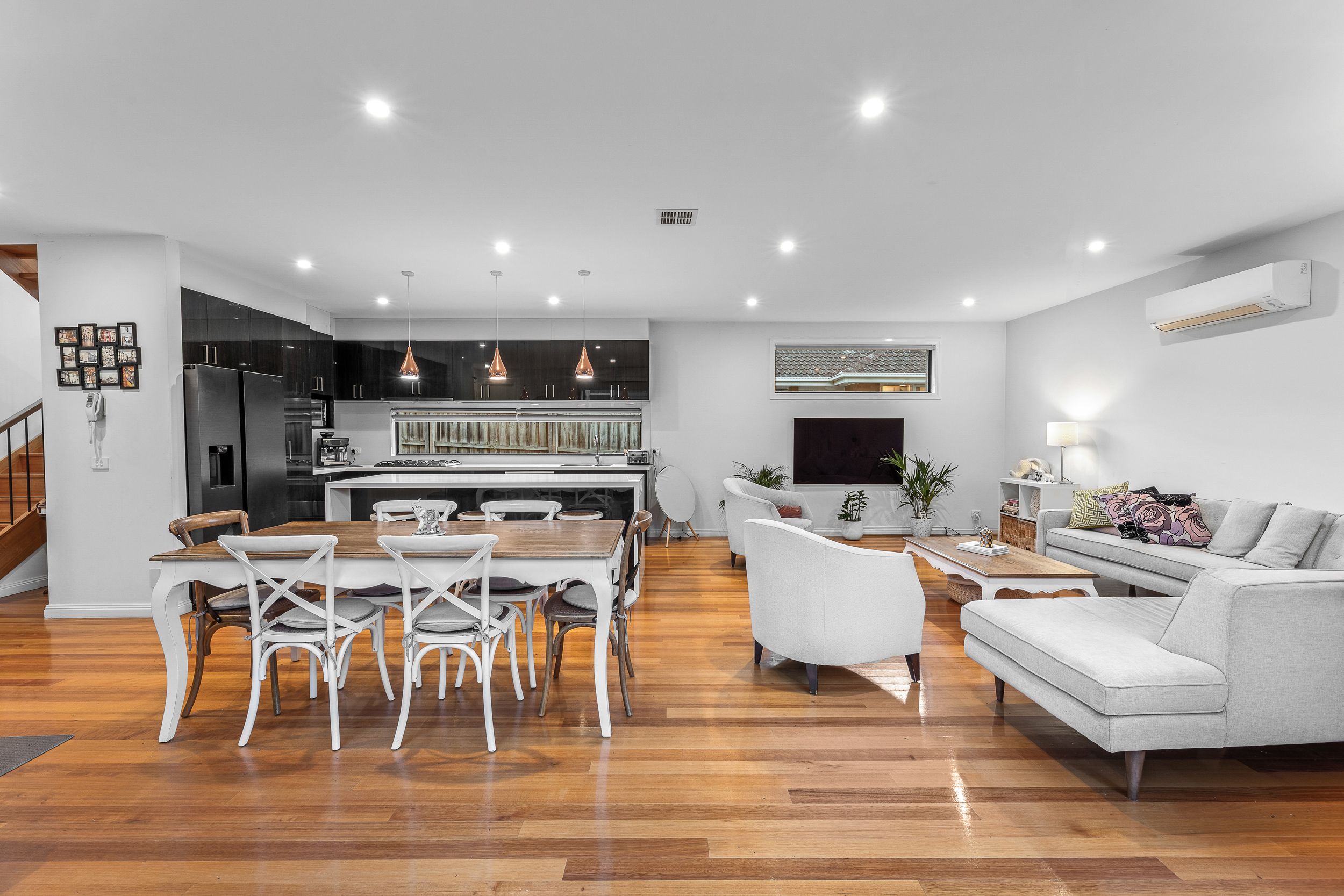 1/45 Peter Street — photo 3 of 17