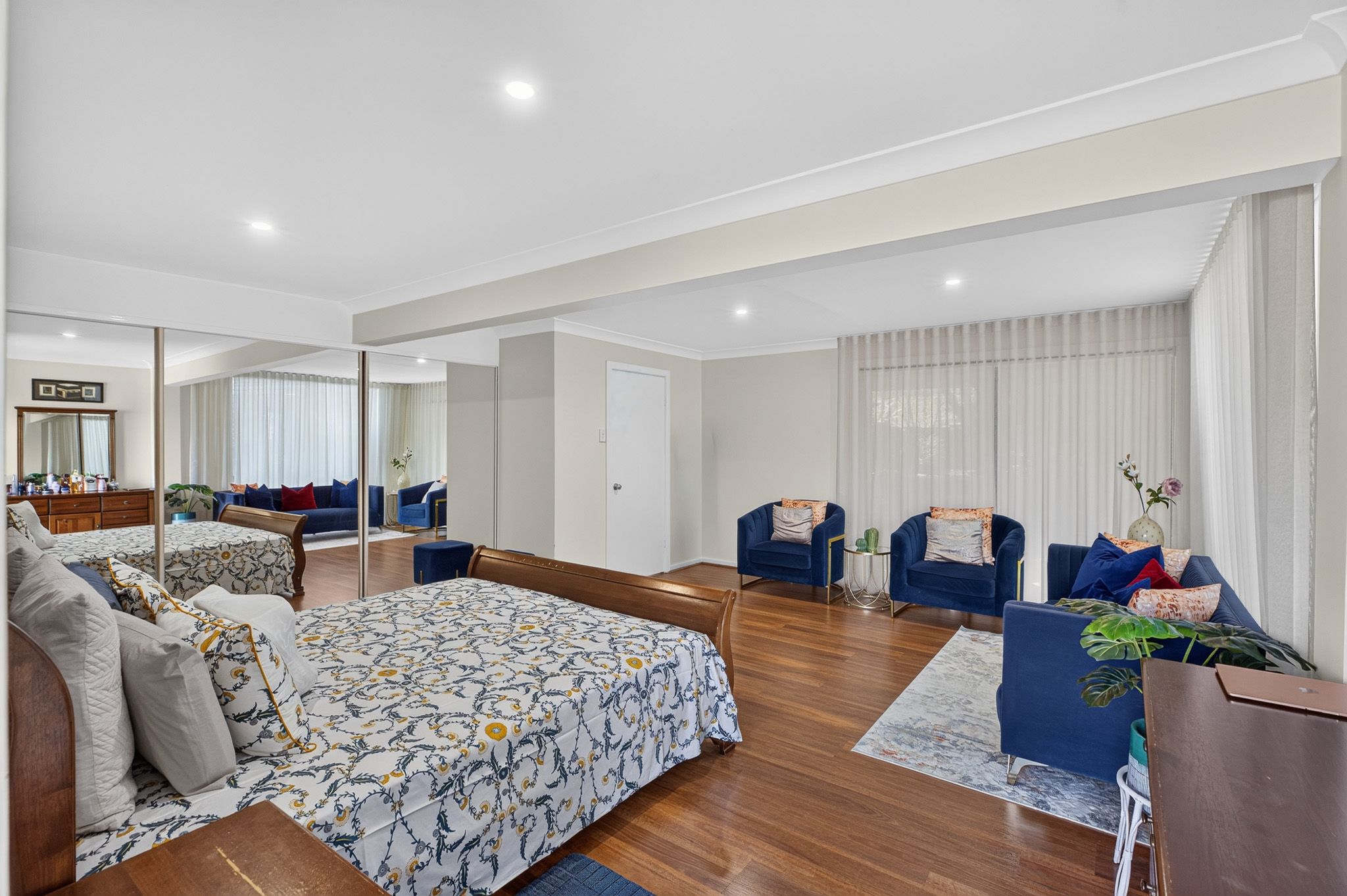 11 Cullen Place — photo 18 of 30