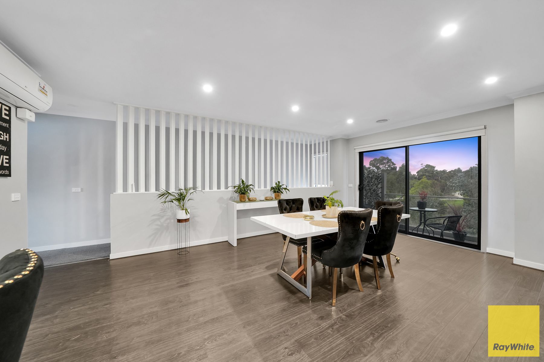 60 Fulham Crescent, THORNHILL PARK, VIC 3335