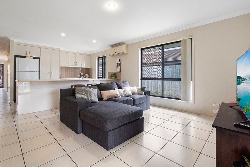 5 Wyndham Circuit, Holmview, QLD 4207