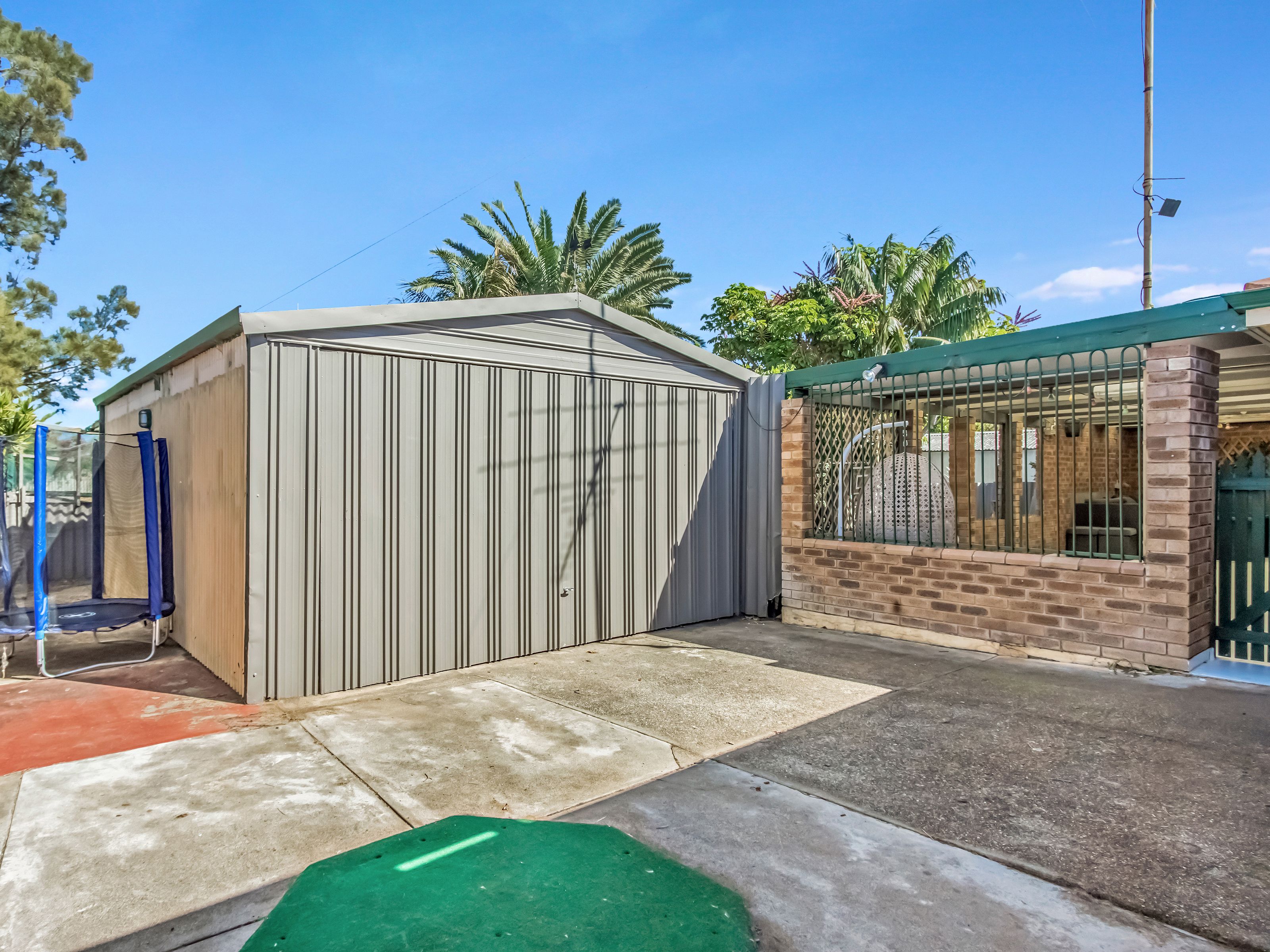 16 Haselmere Circus, Rockingham, WA 6168
