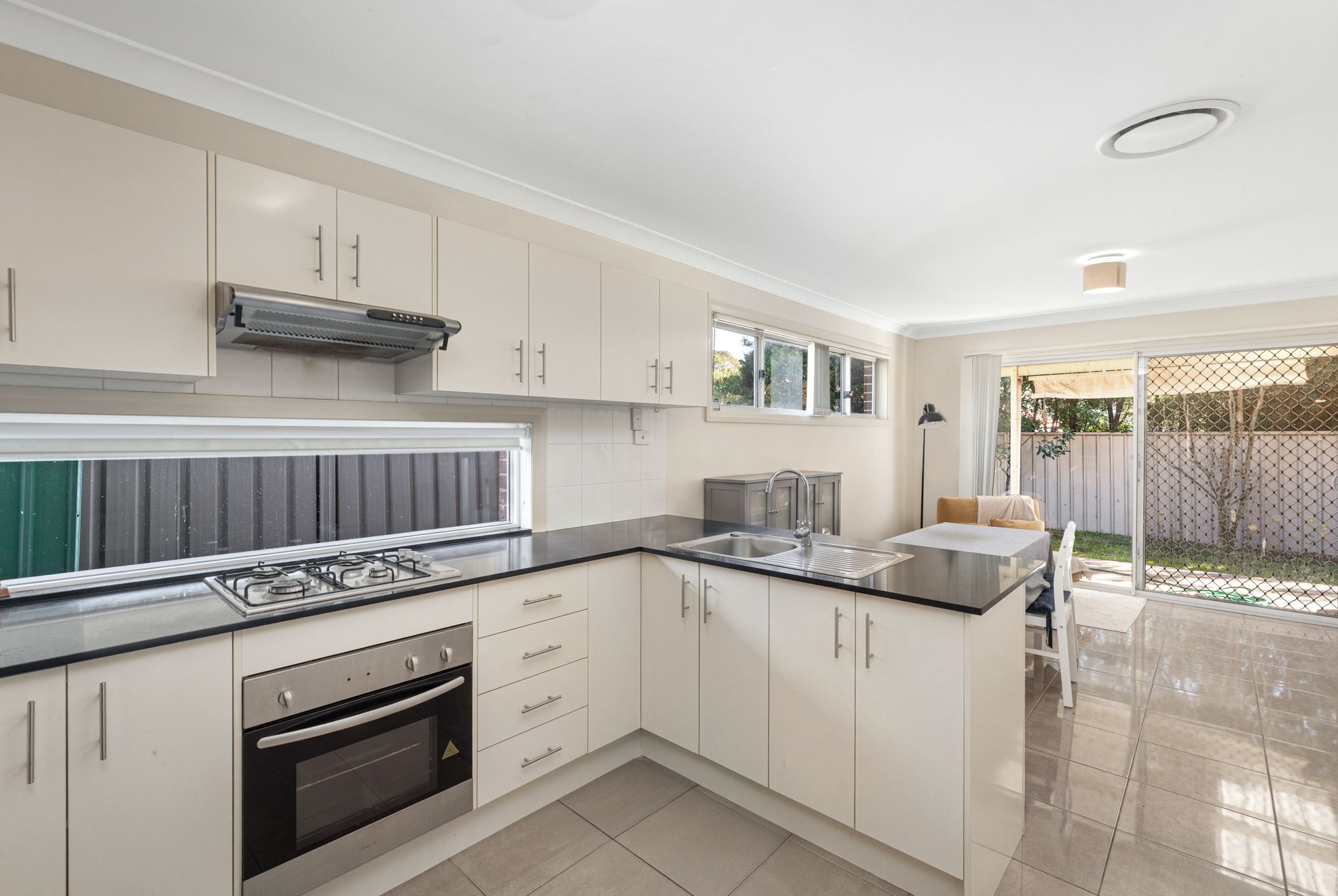 2/89 Castlereagh Street, Penrith, NSW 2750