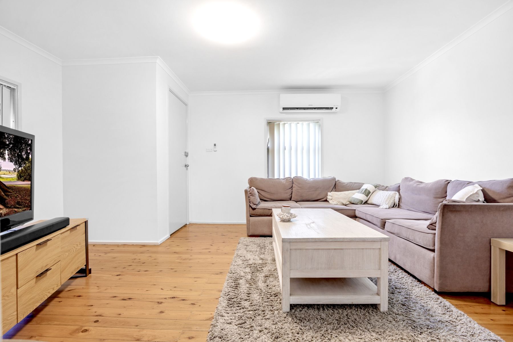 10 & 10a Rosella Place, Cranebrook, NSW 2749