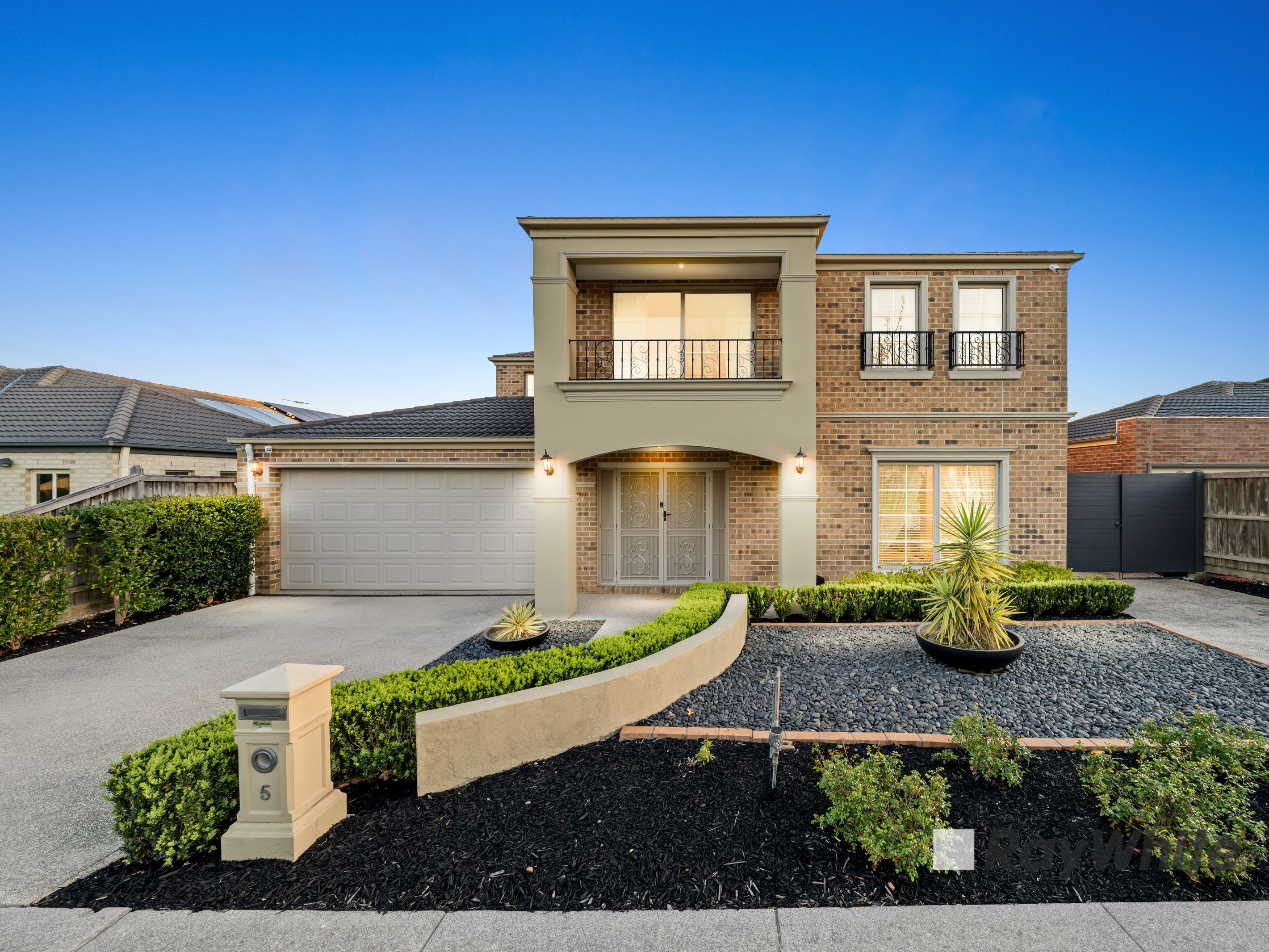 5 Zenith Place, Narre Warren South, VIC 3805