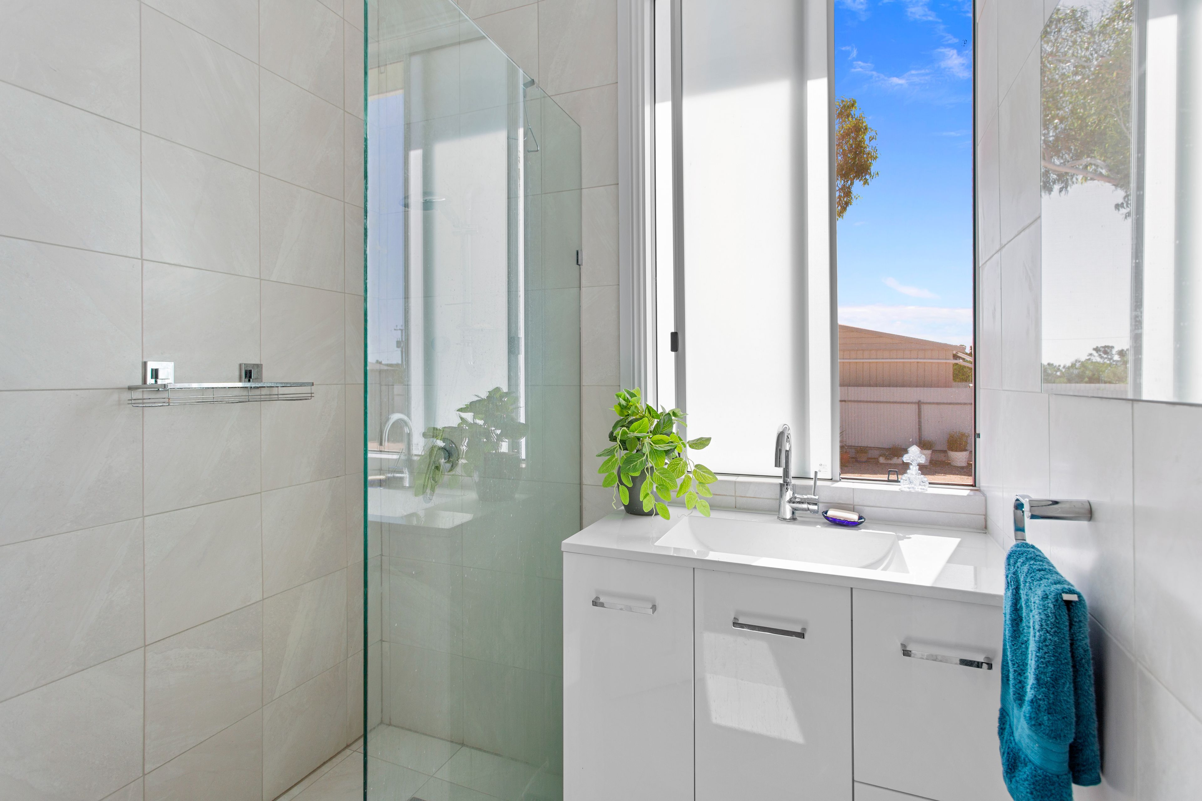 81 The Esplanade, Thompson Beach, SA 5501