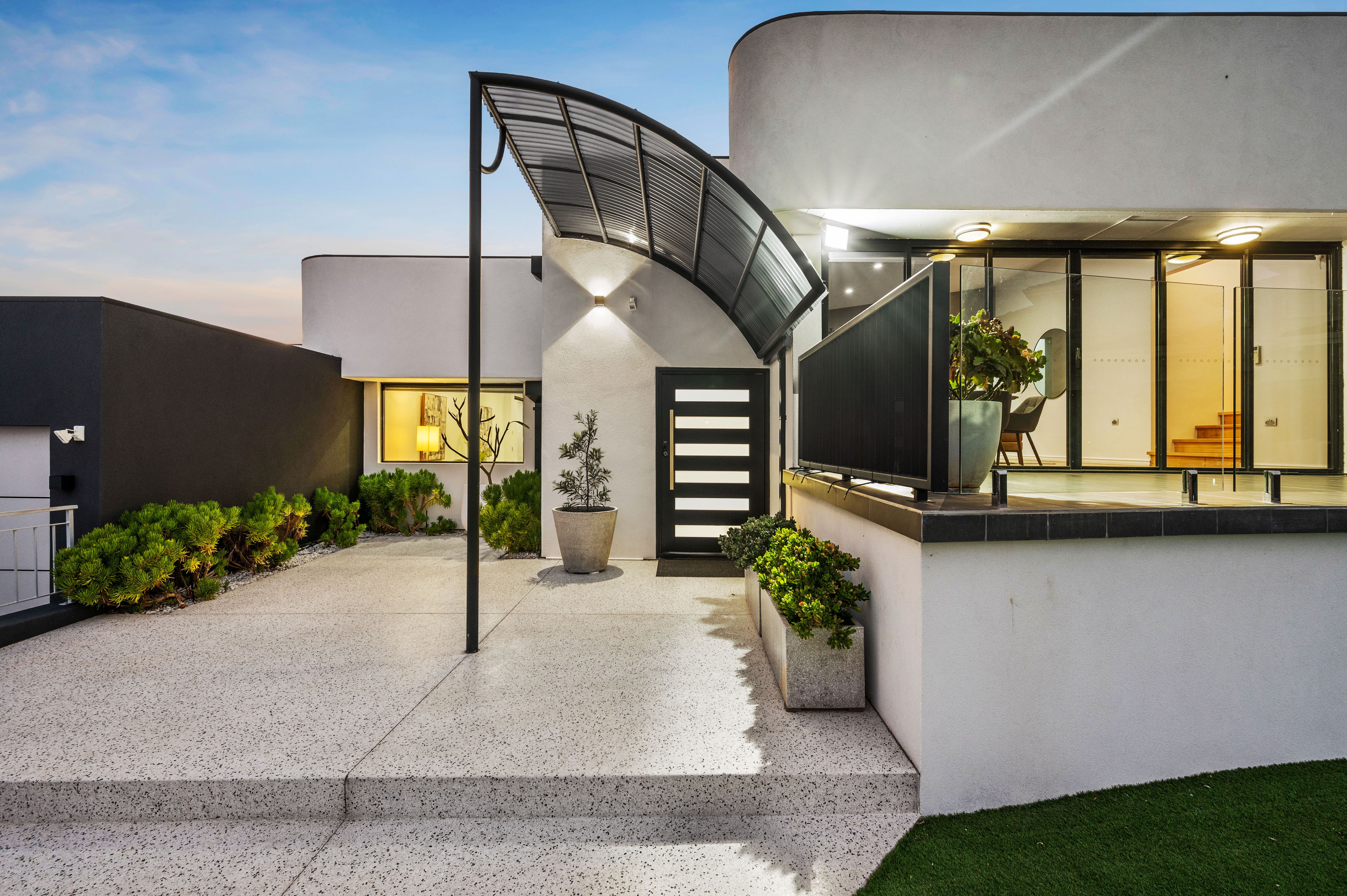 9 Clune Place, Coogee, WA 6166
