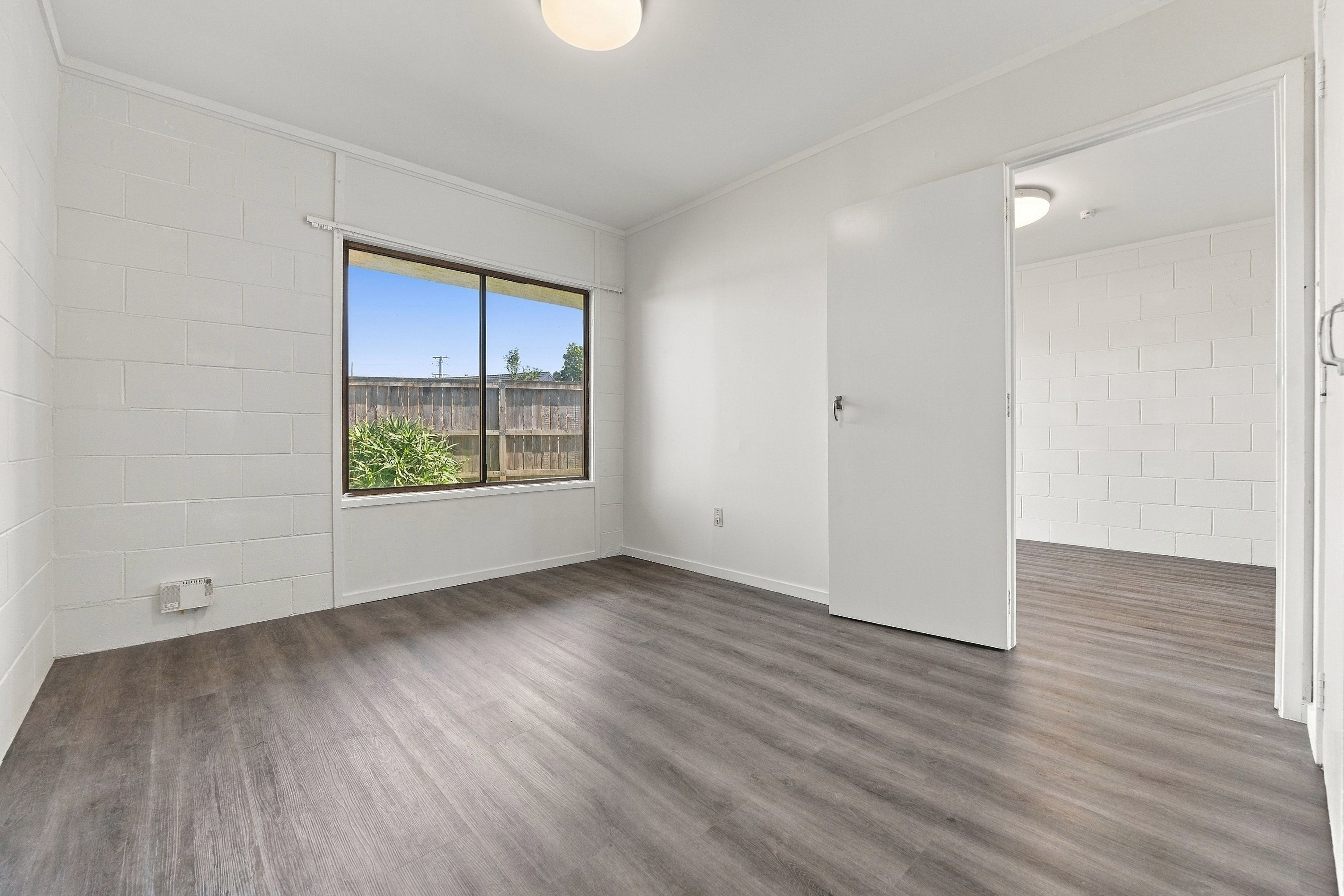 1/27 St Georges Road, Avondale, Auckland City