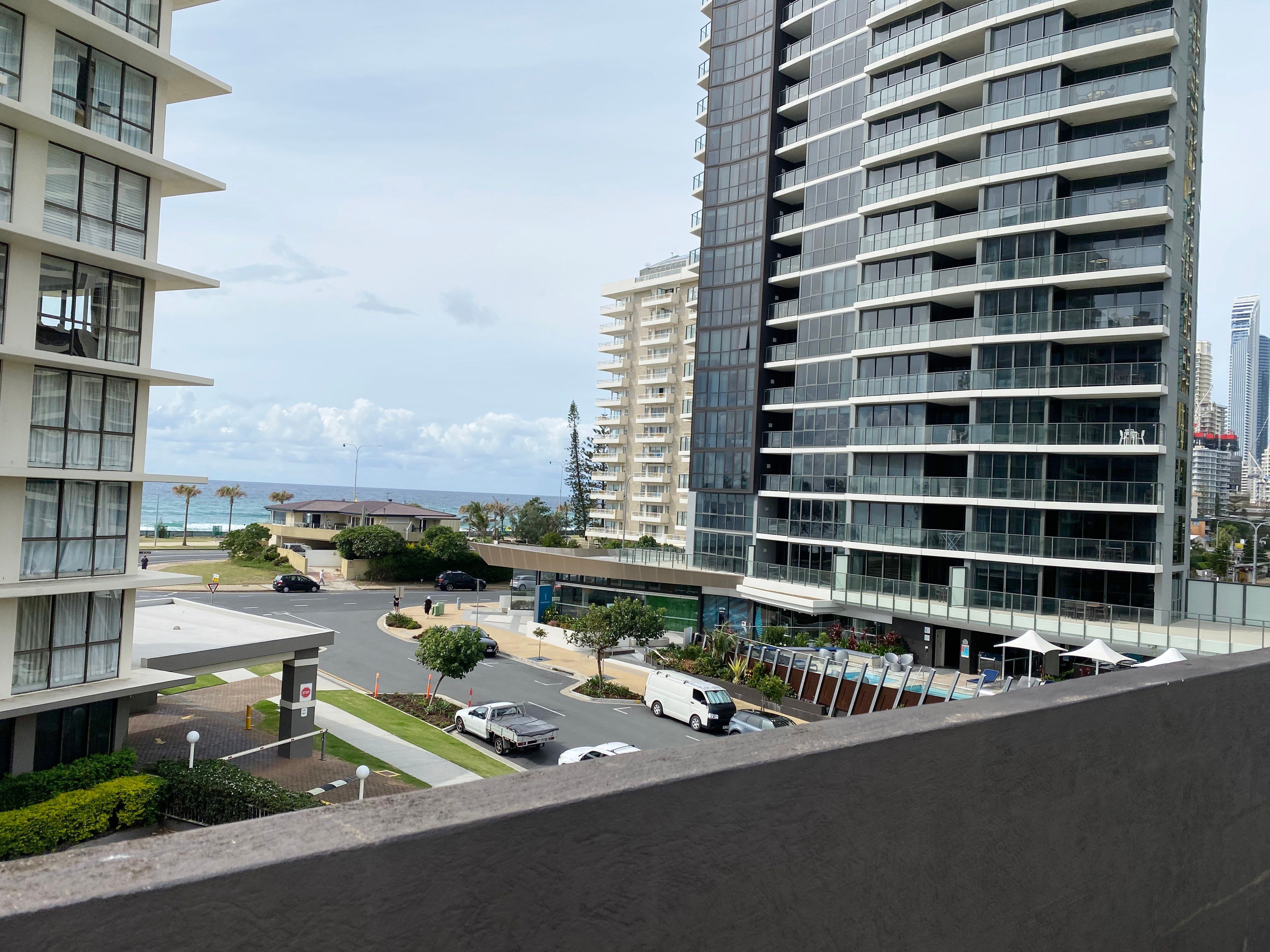 28/3355 Surfers Paradise Boulevard — photo 7 of 9