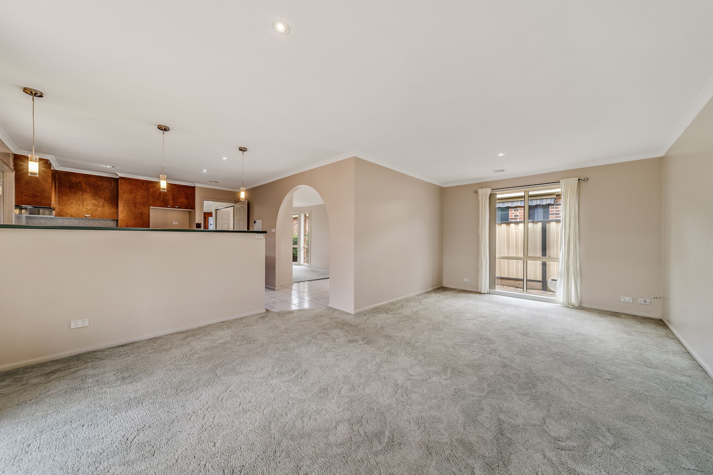 32 Jonsson Court, Dunlop, ACT 2615