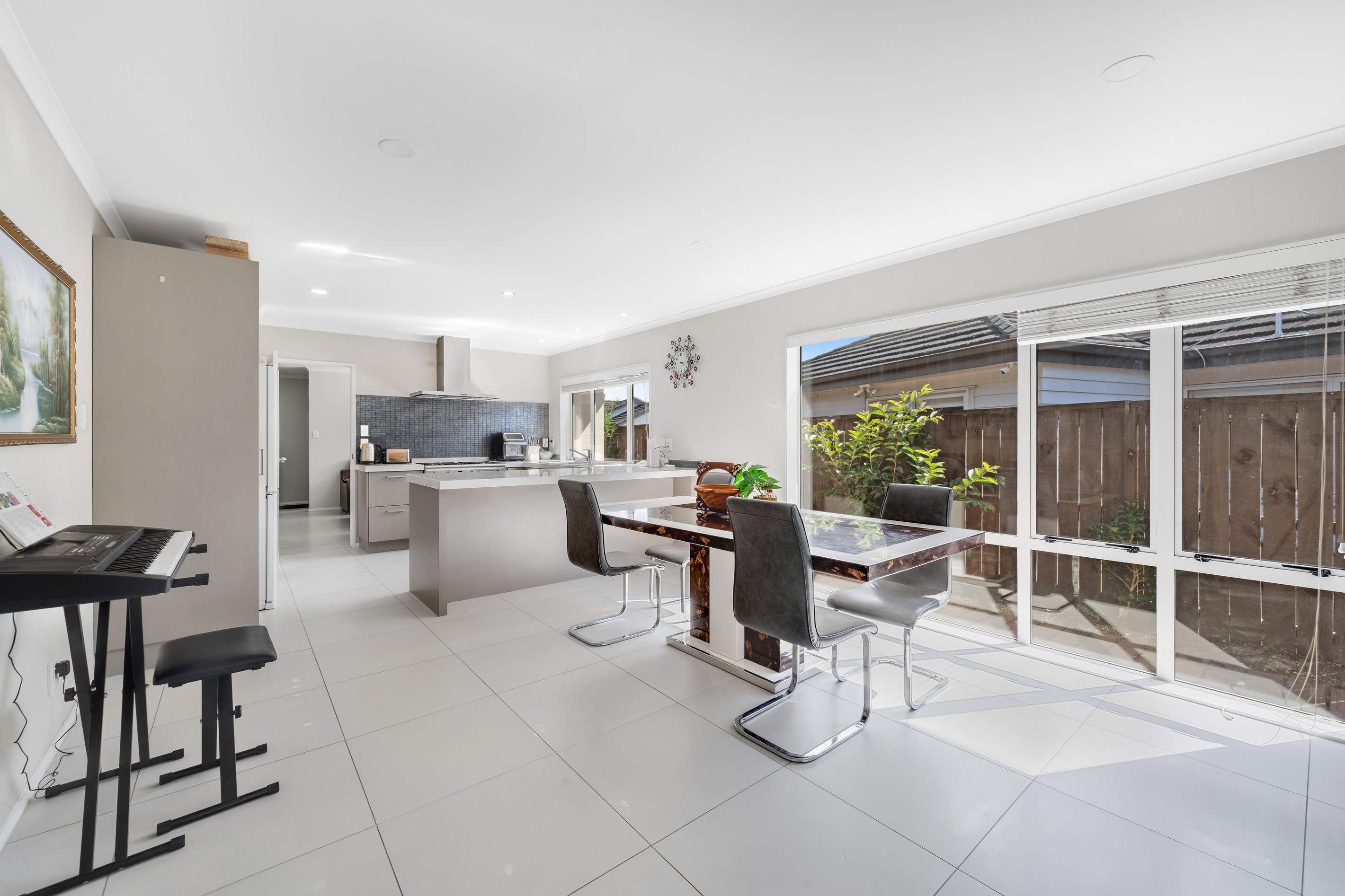 8 Reno Way, Flat Bush, Manukau City