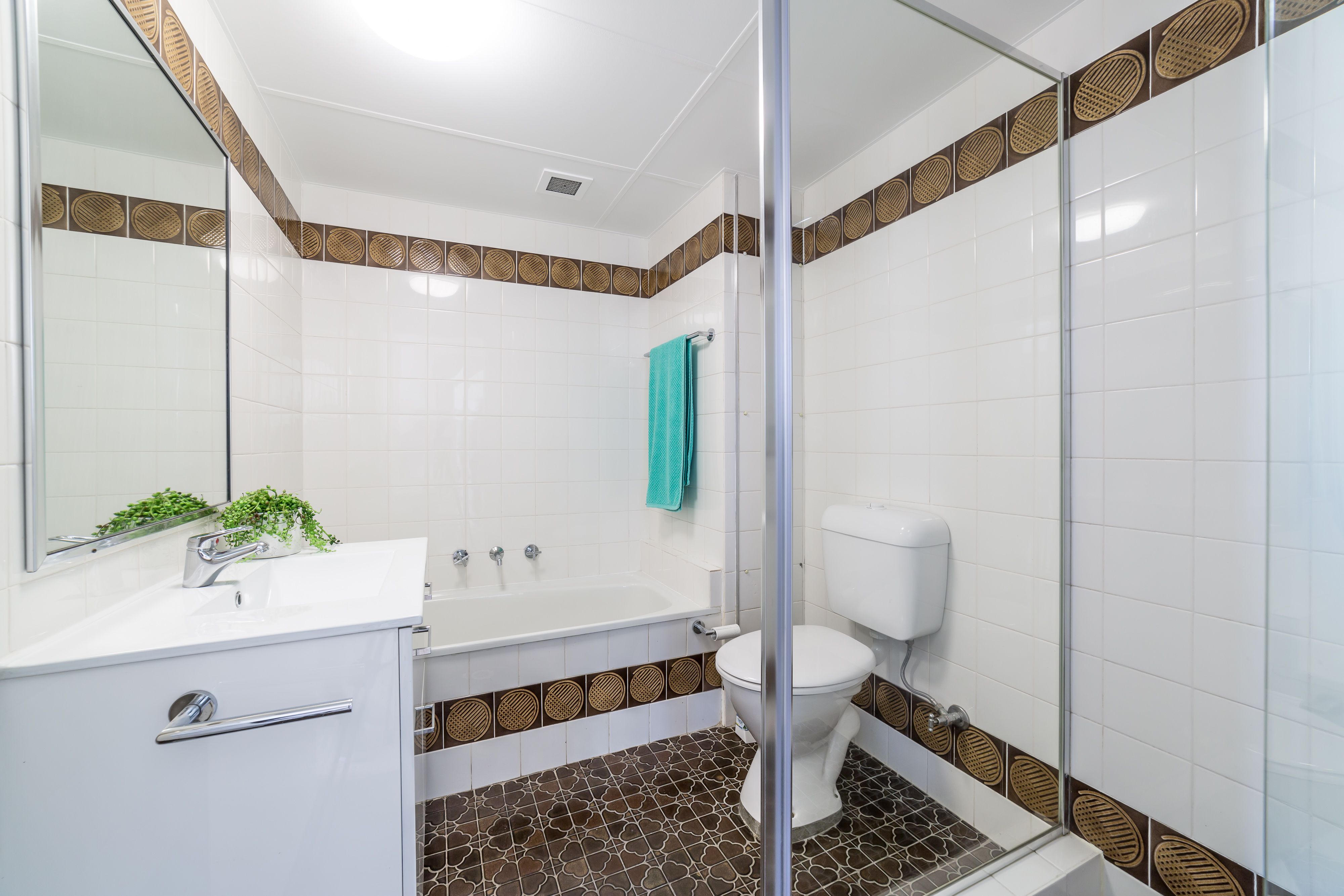403/65 Bauer Street — photo 9 of 12