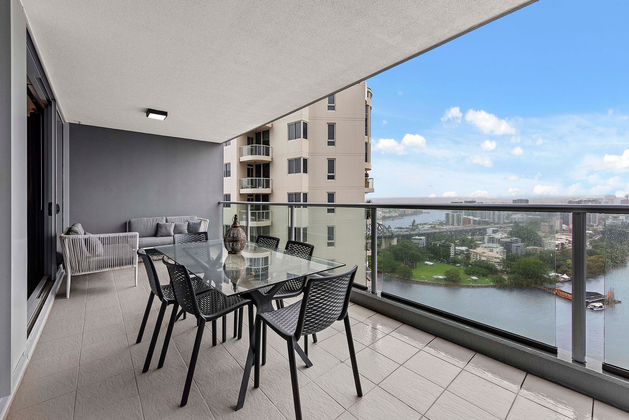 292/30 Macrossan Street — photo 16 of 24