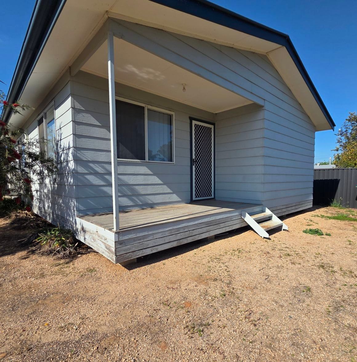 6/4 Powter Street — photo from Ray White Parkes