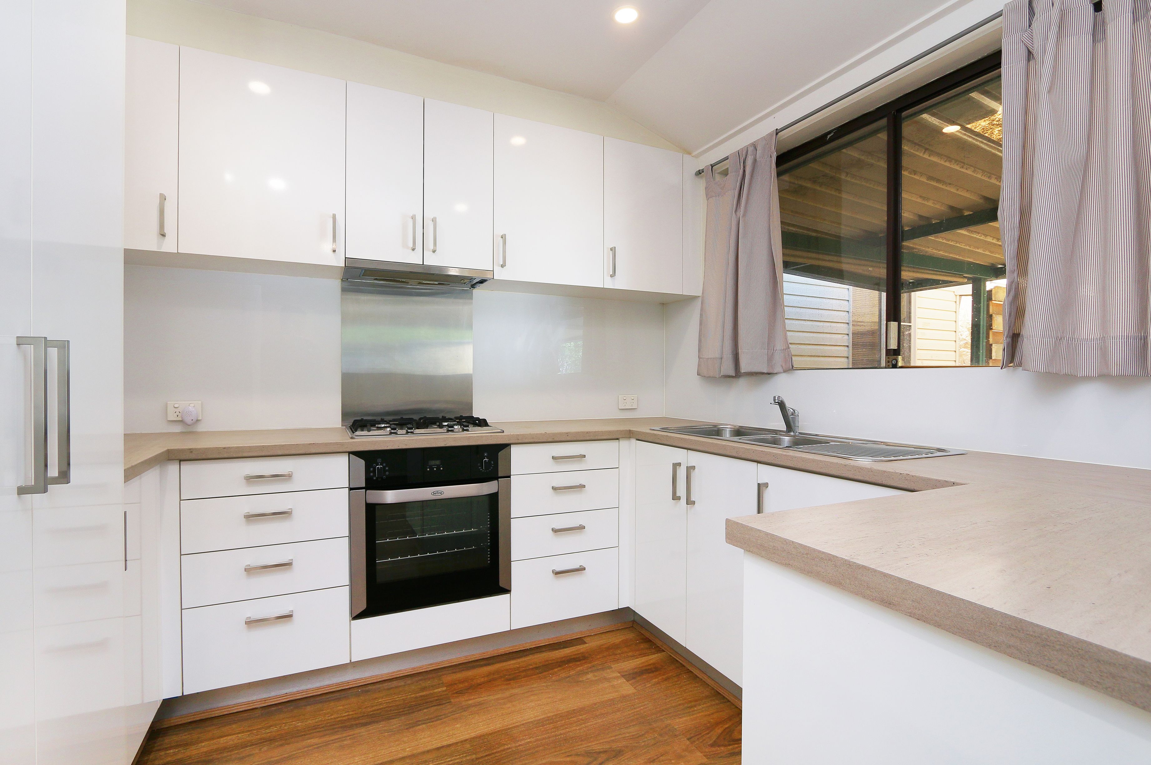 8 Kimberley Way, Parkwood WA 6147