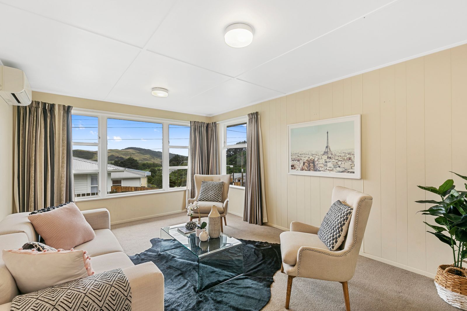 57 Mark Avenue, Paparangi, Wellington City