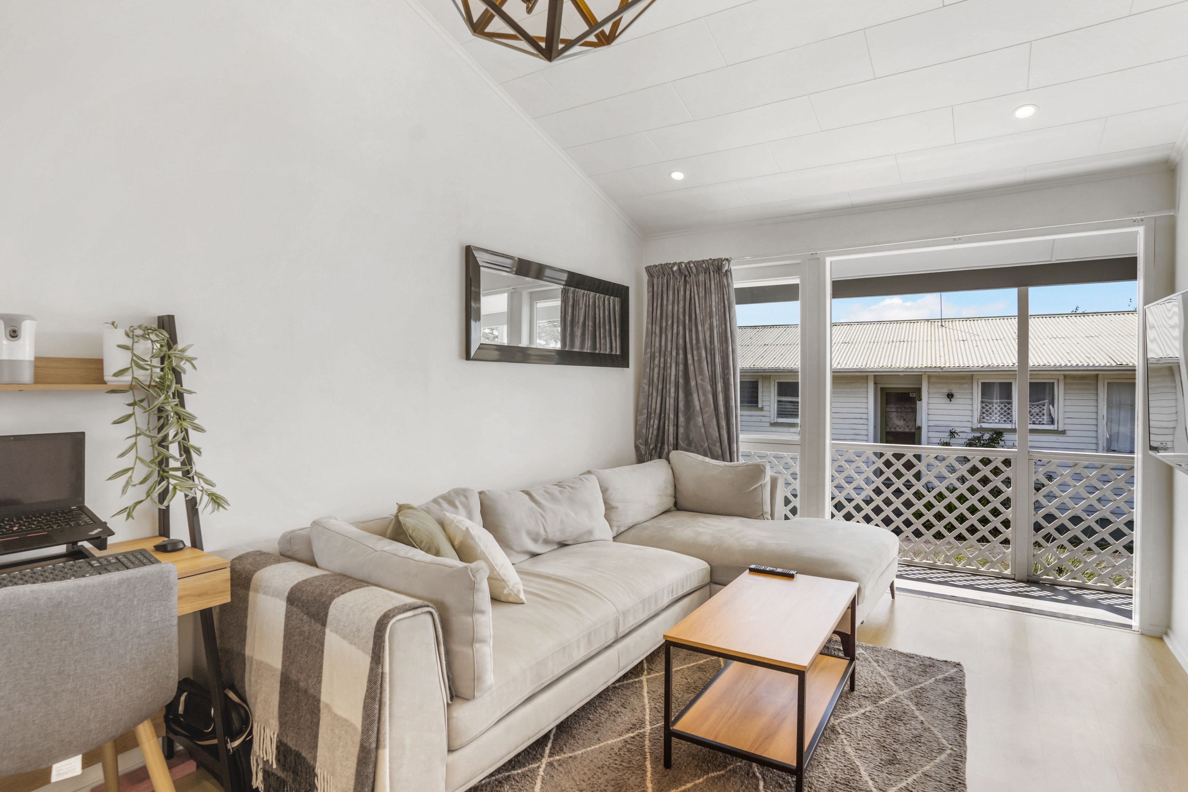 68 Commodore Drive, Lynfield, Auckland City