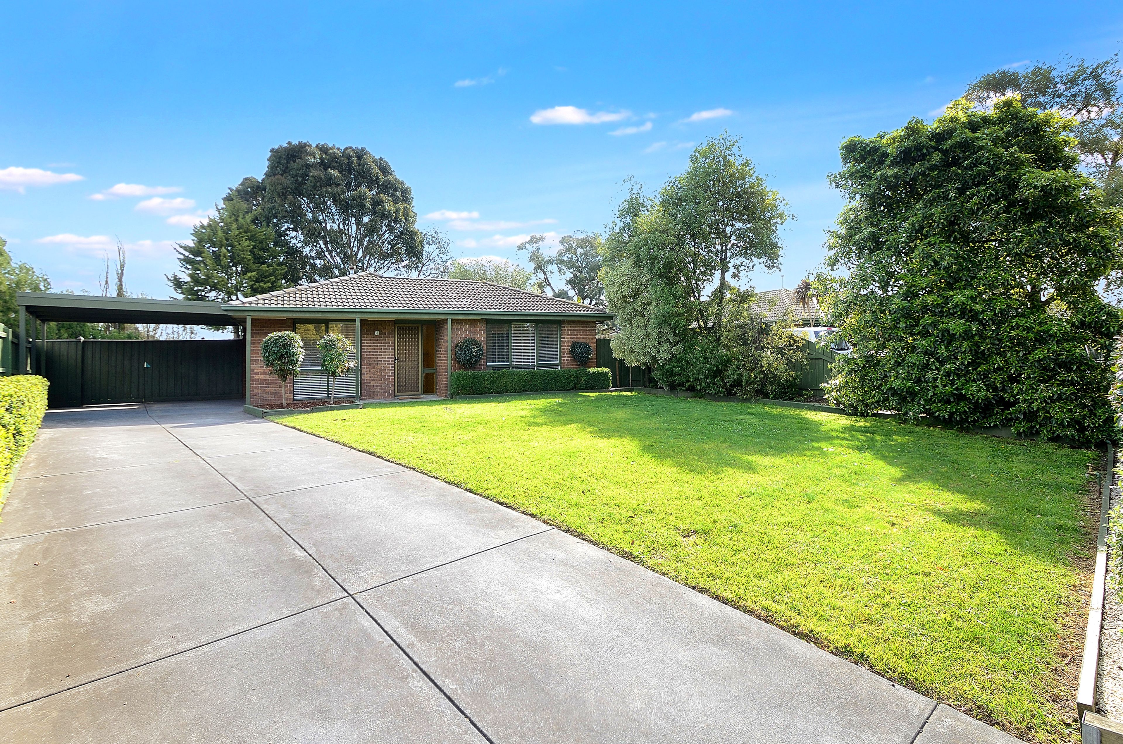 19 Guildford Crescent, Narre Warren, VIC 3805