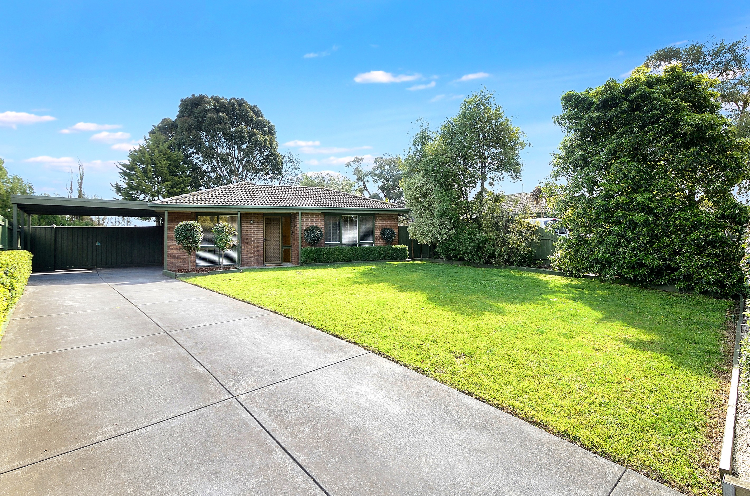 19 Guildford Crescent, Narre Warren, VIC 3805