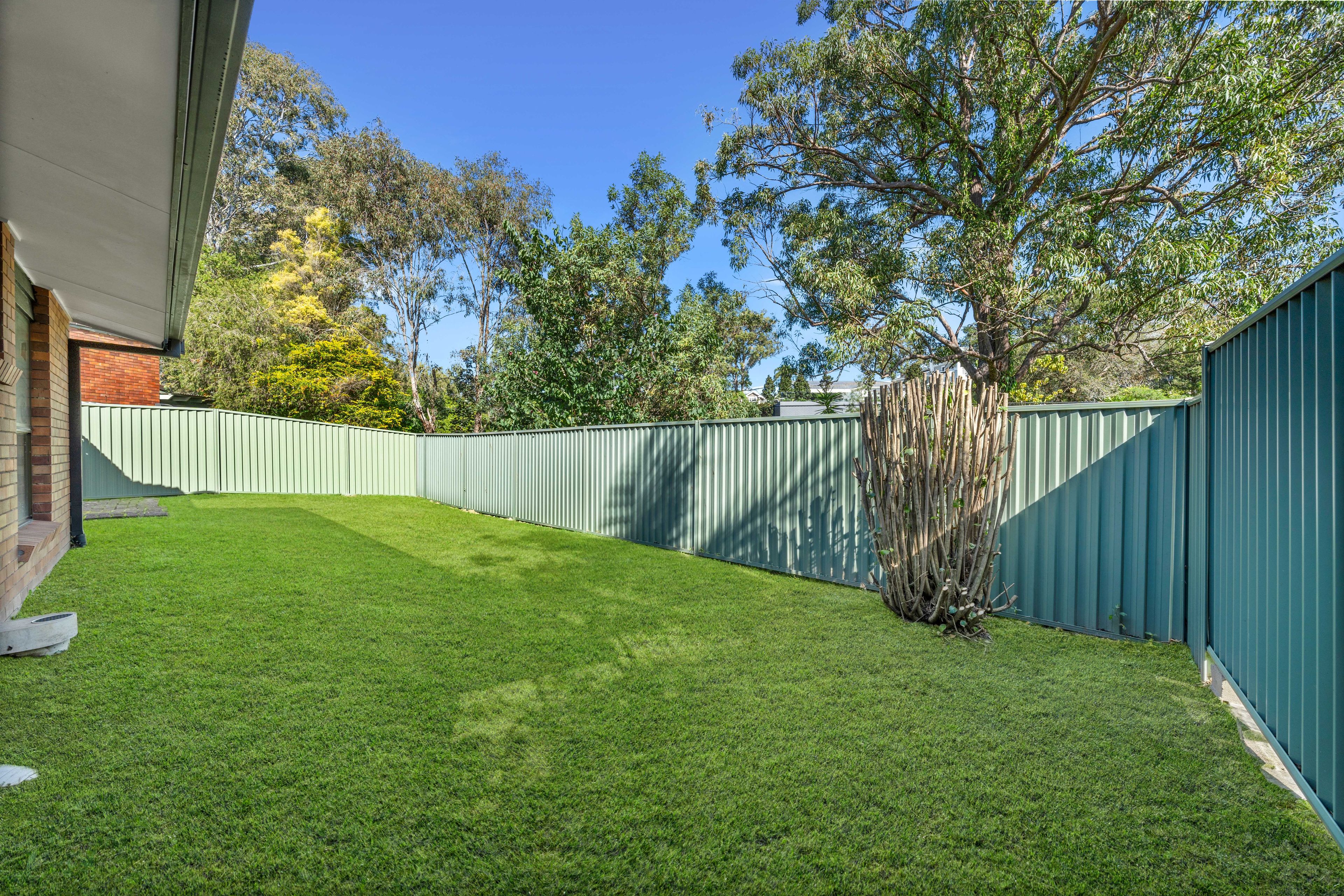 8/128 Cotlew Street — photo 15 of 23