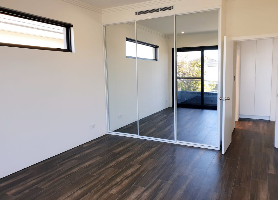 43 Wellington Road — photo 5 of 5