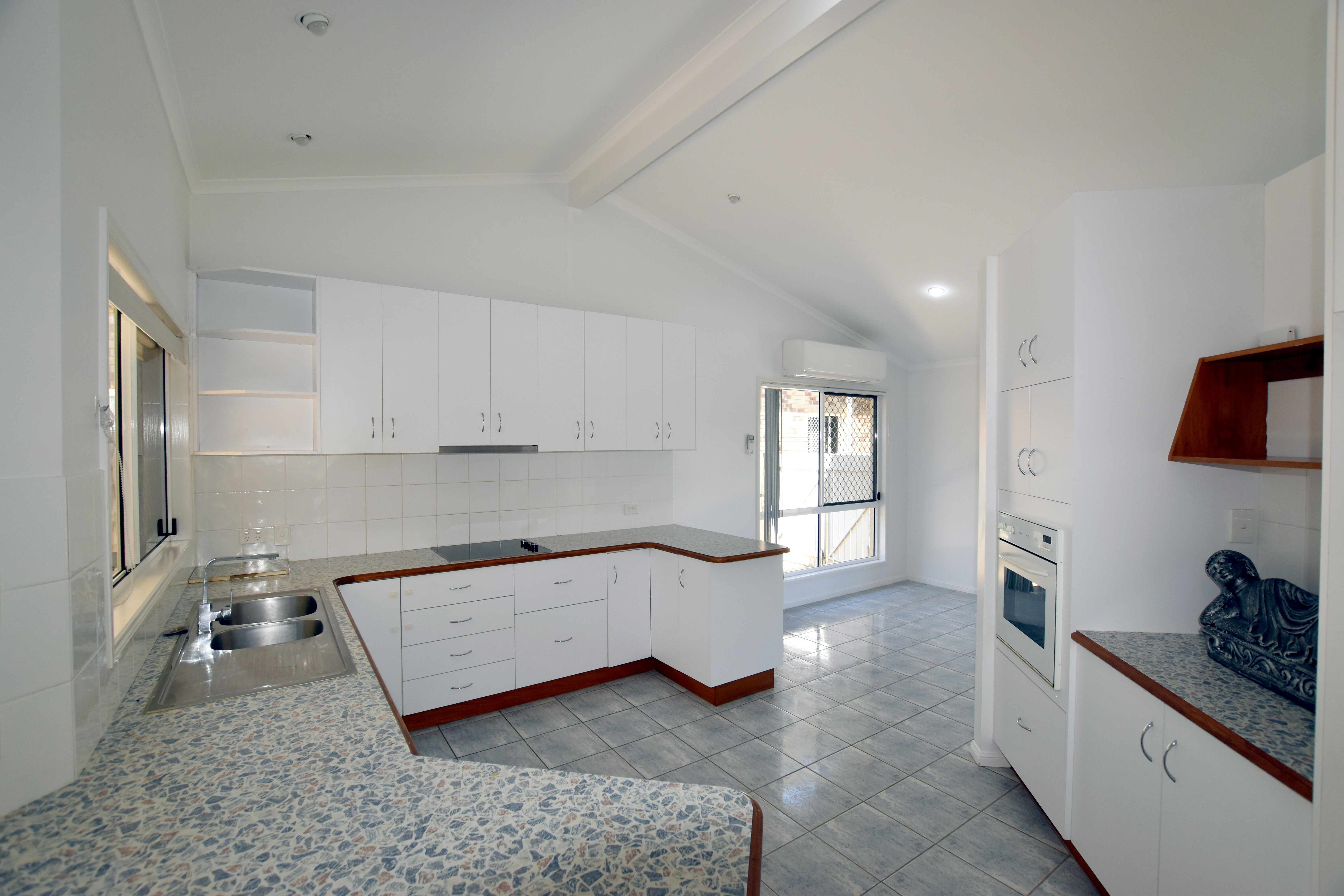 11 Gapparis Street — photo 6 of 14