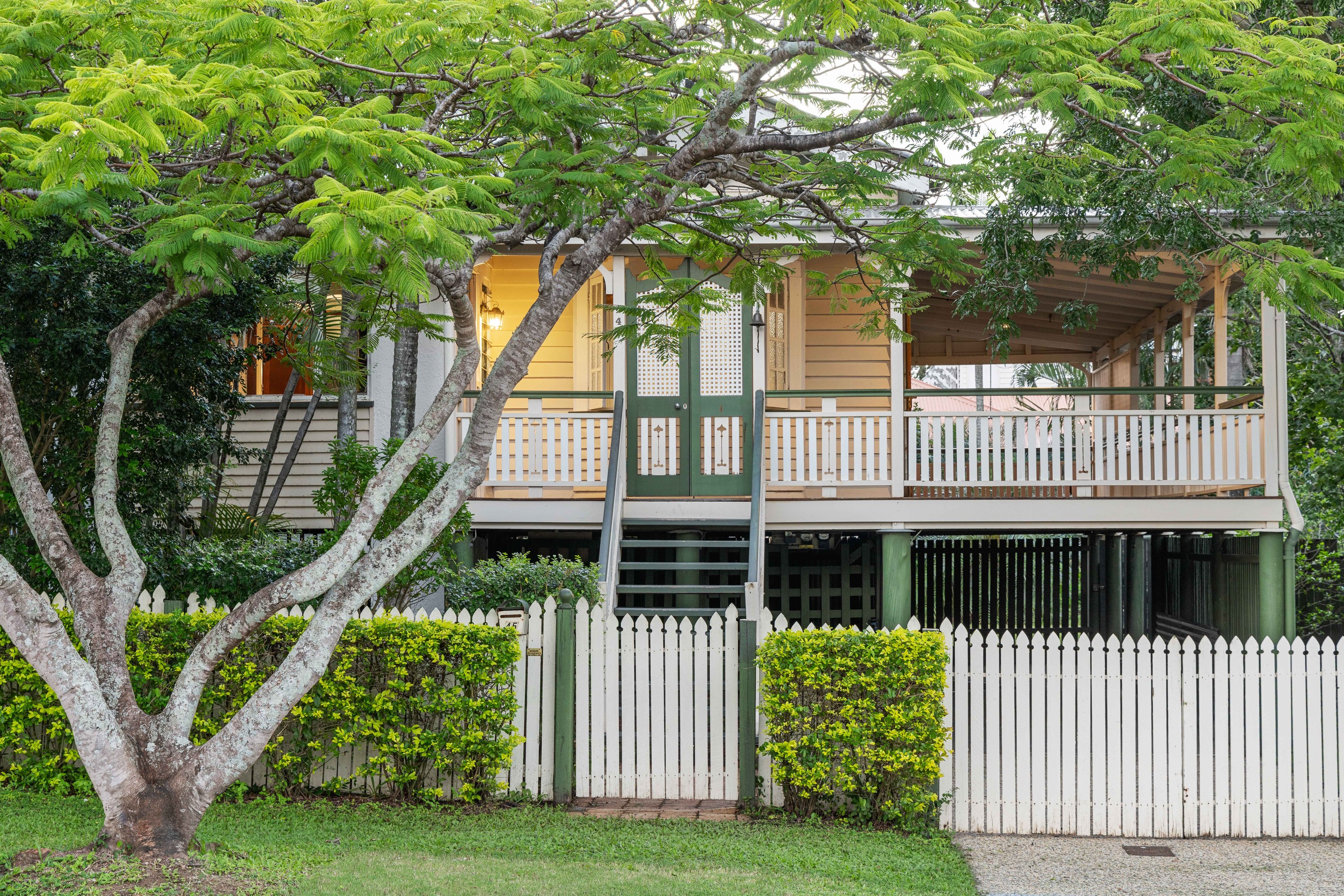 45 Frank Street, Graceville, QLD 4075