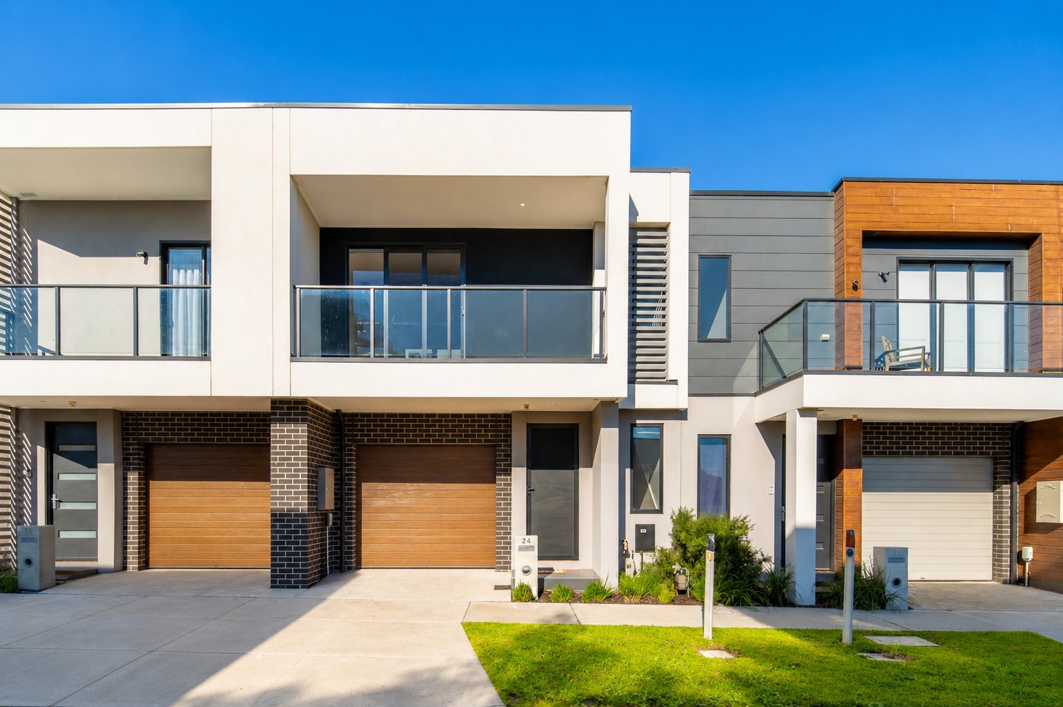24 Everlasting Boulevard, South Morang, VIC 3752