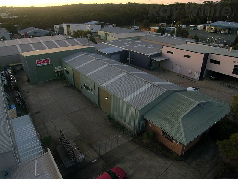 2/12 Industrial Avenue, Caloundra West, QLD 4551