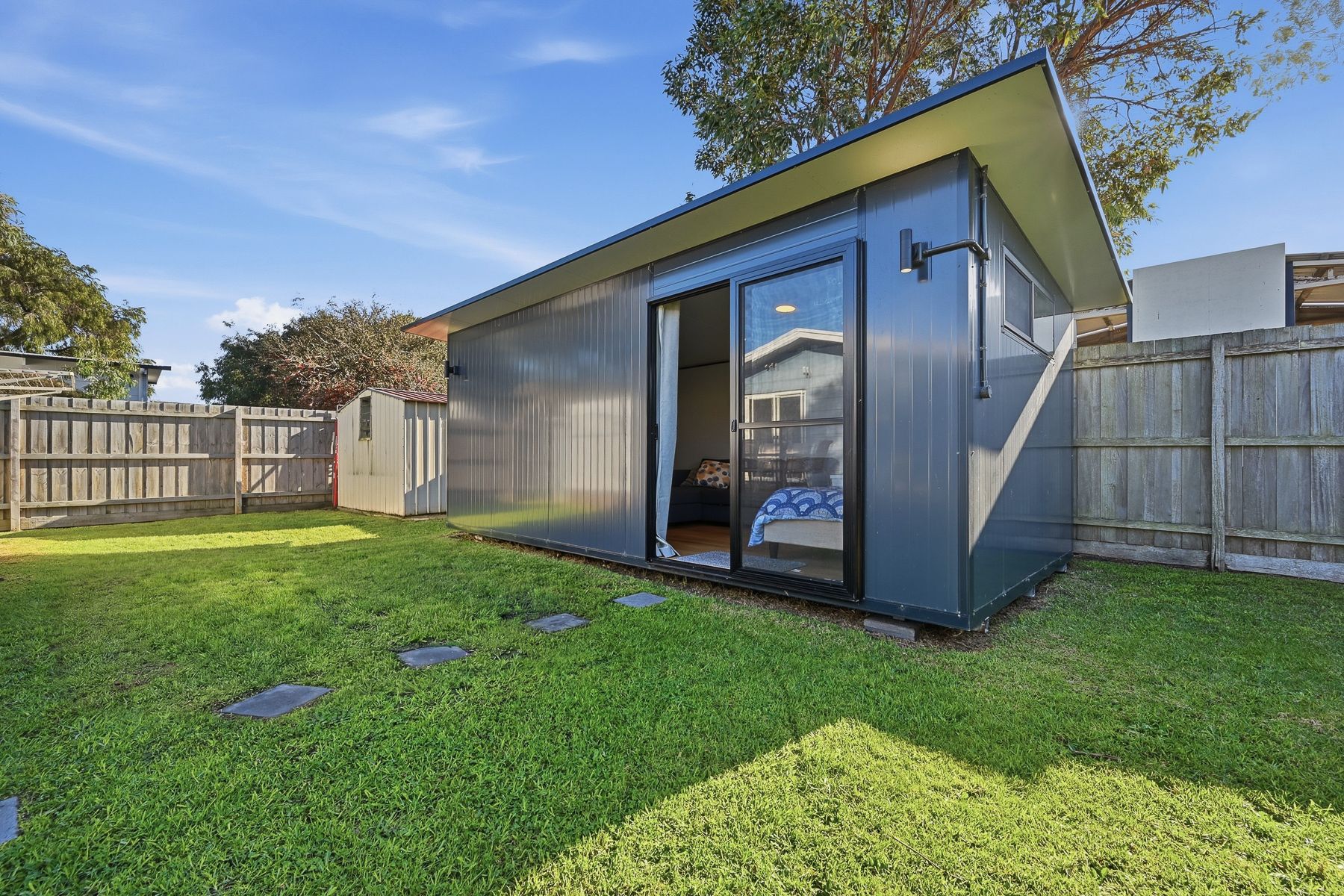 102 Anglers Road — photo 14 of 19