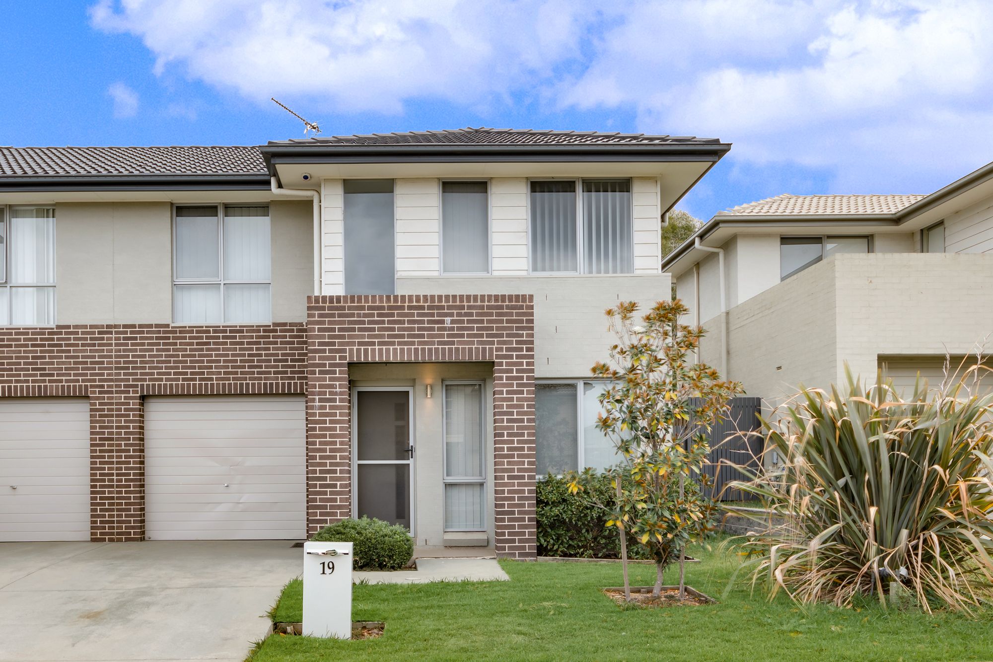 19 Bandara Circuit, Spring Farm NSW 2570