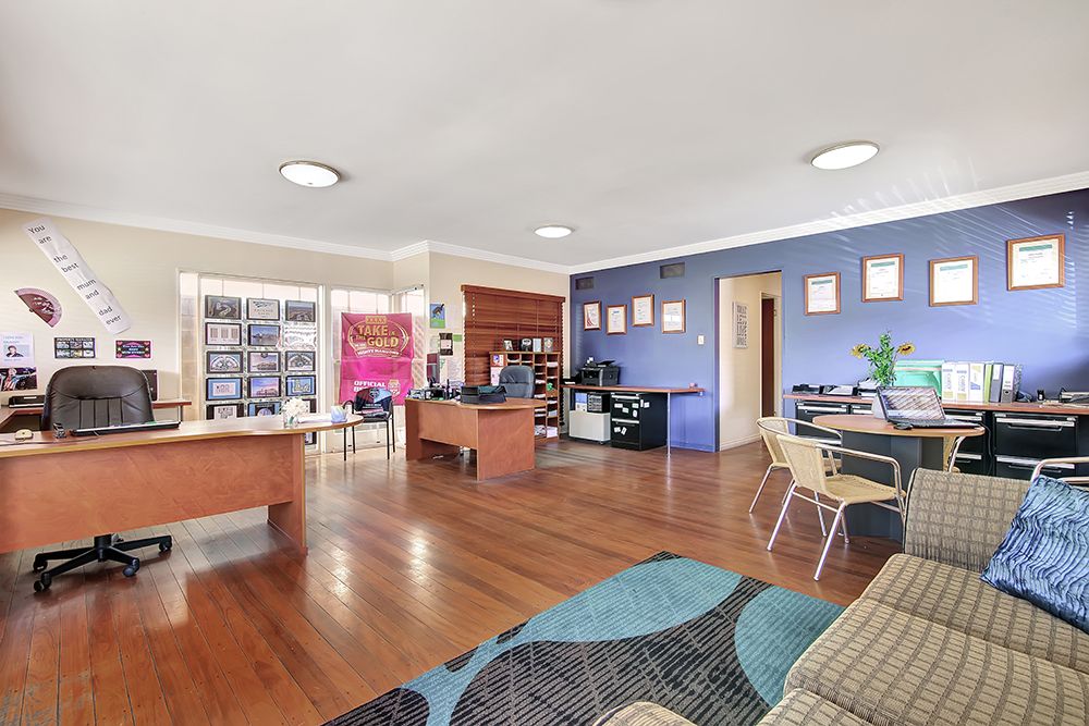 4 Glenelg Avenue, Mermaid Beach, QLD 4218