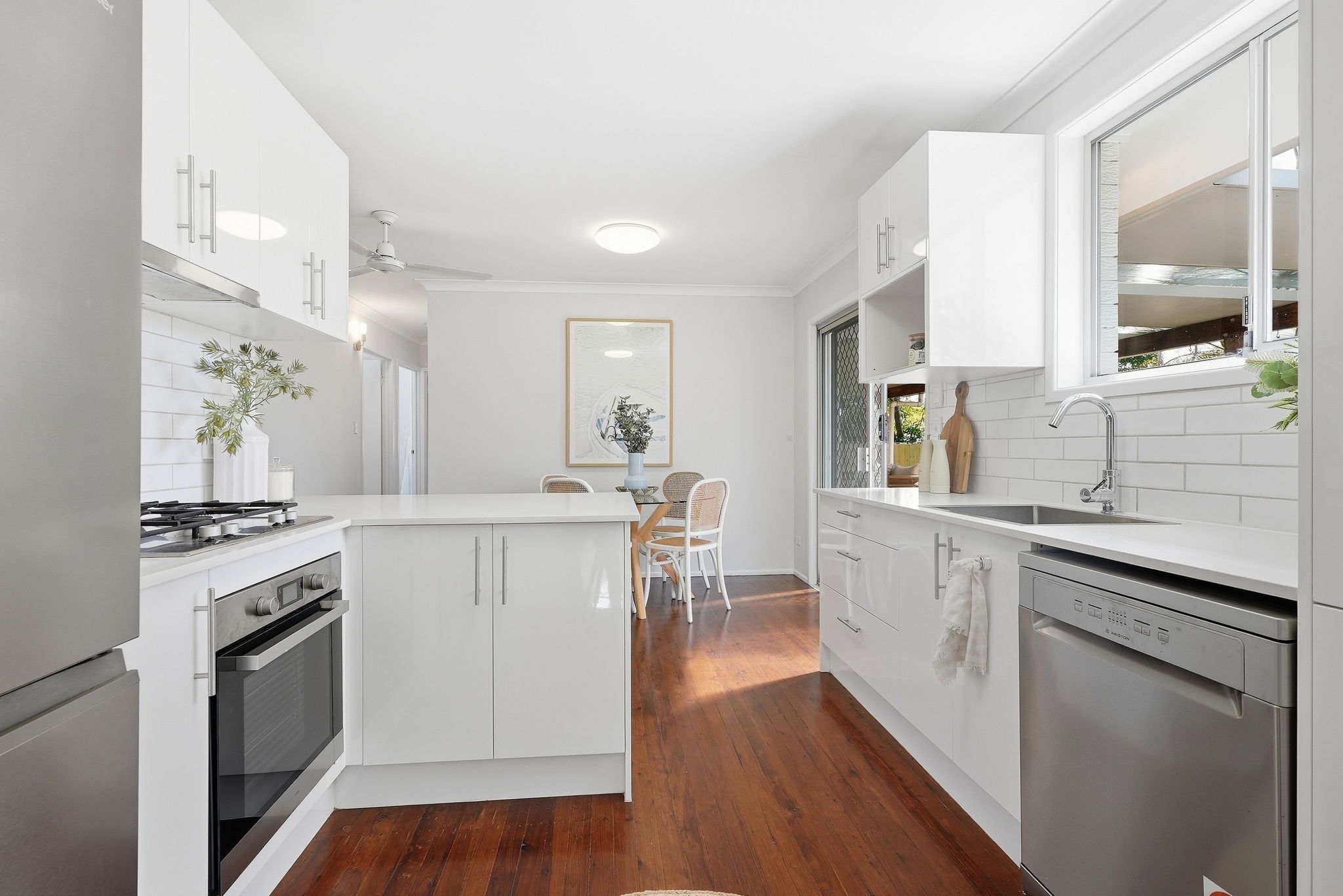15 Celebes Avenue — photo 6 of 26