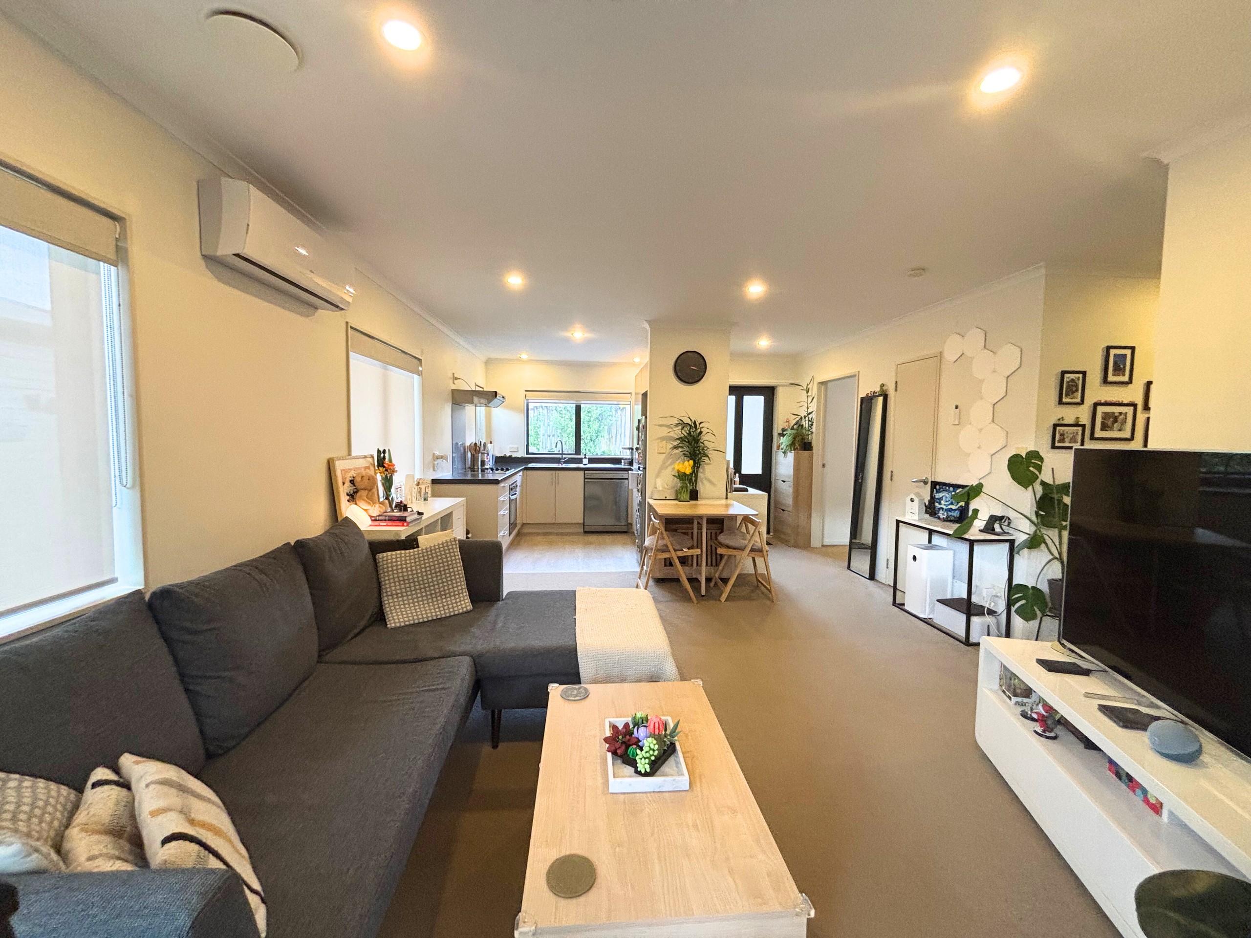 5D Pyramid Place, Glen Eden, Waitakere City