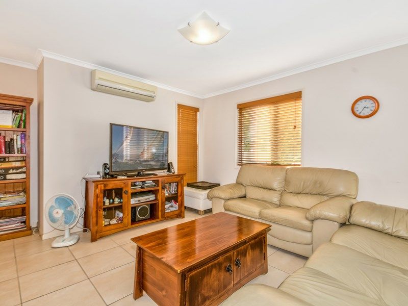 1/4 Ridge Road, Maroochydore, QLD 4558