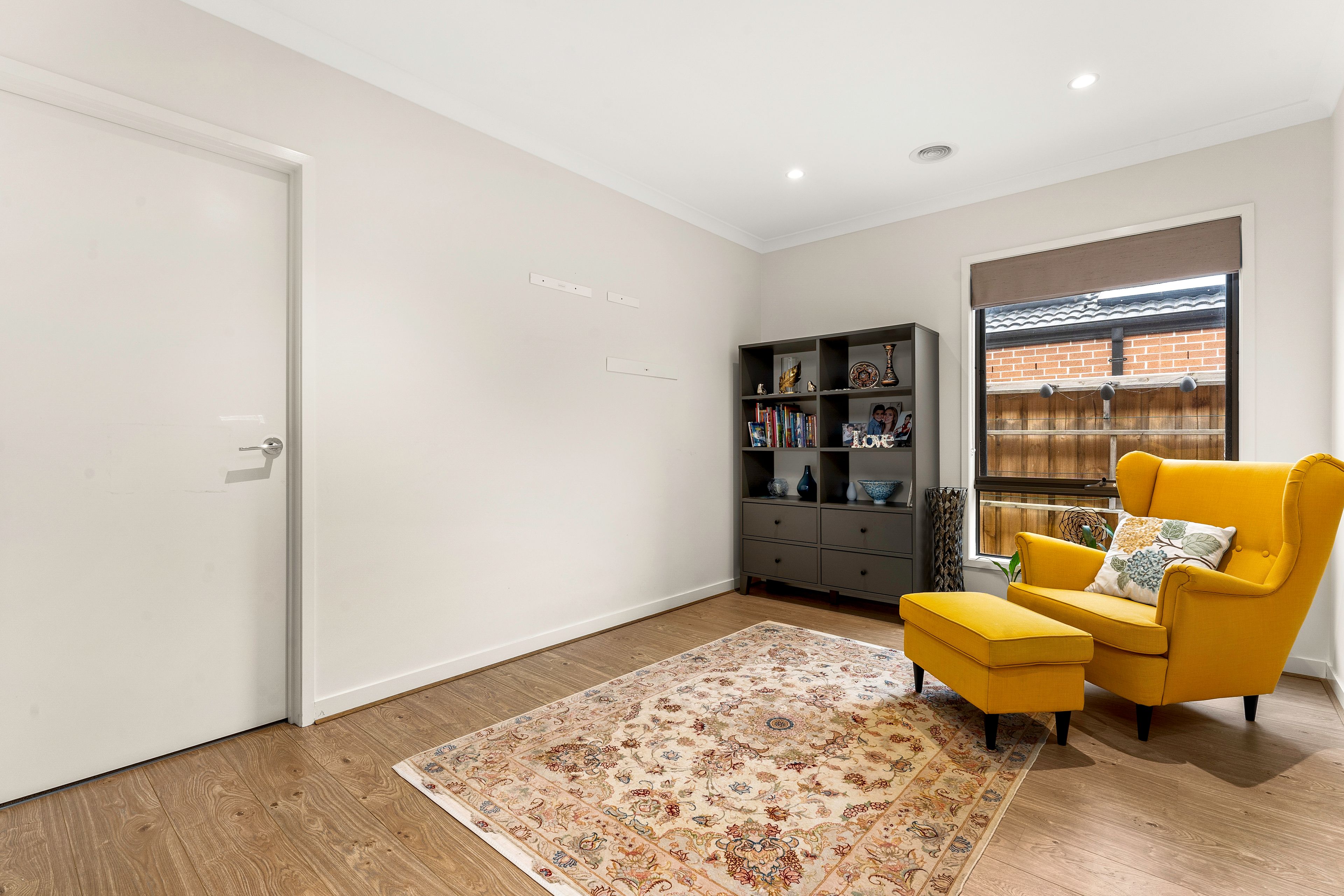 35 Altera Crescent — photo 7 of 13