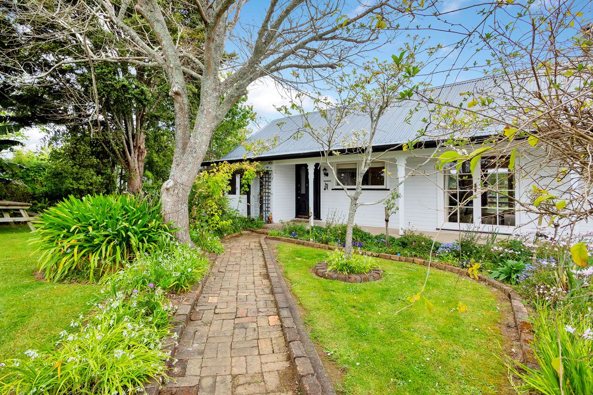 31 McRobbie Road, Kingseat, Papakura