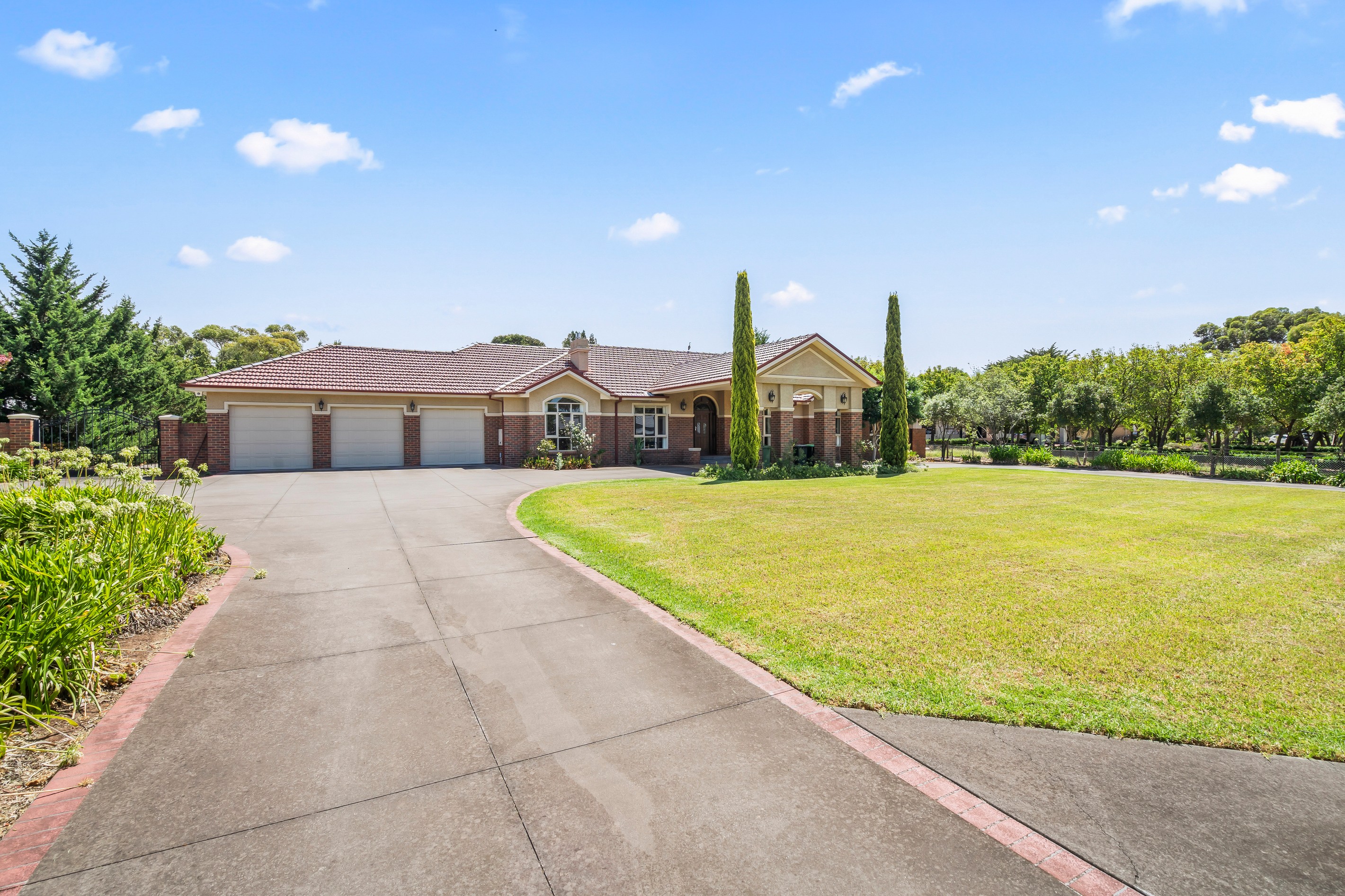 3 Cupar Place, Greenvale, VIC 3059