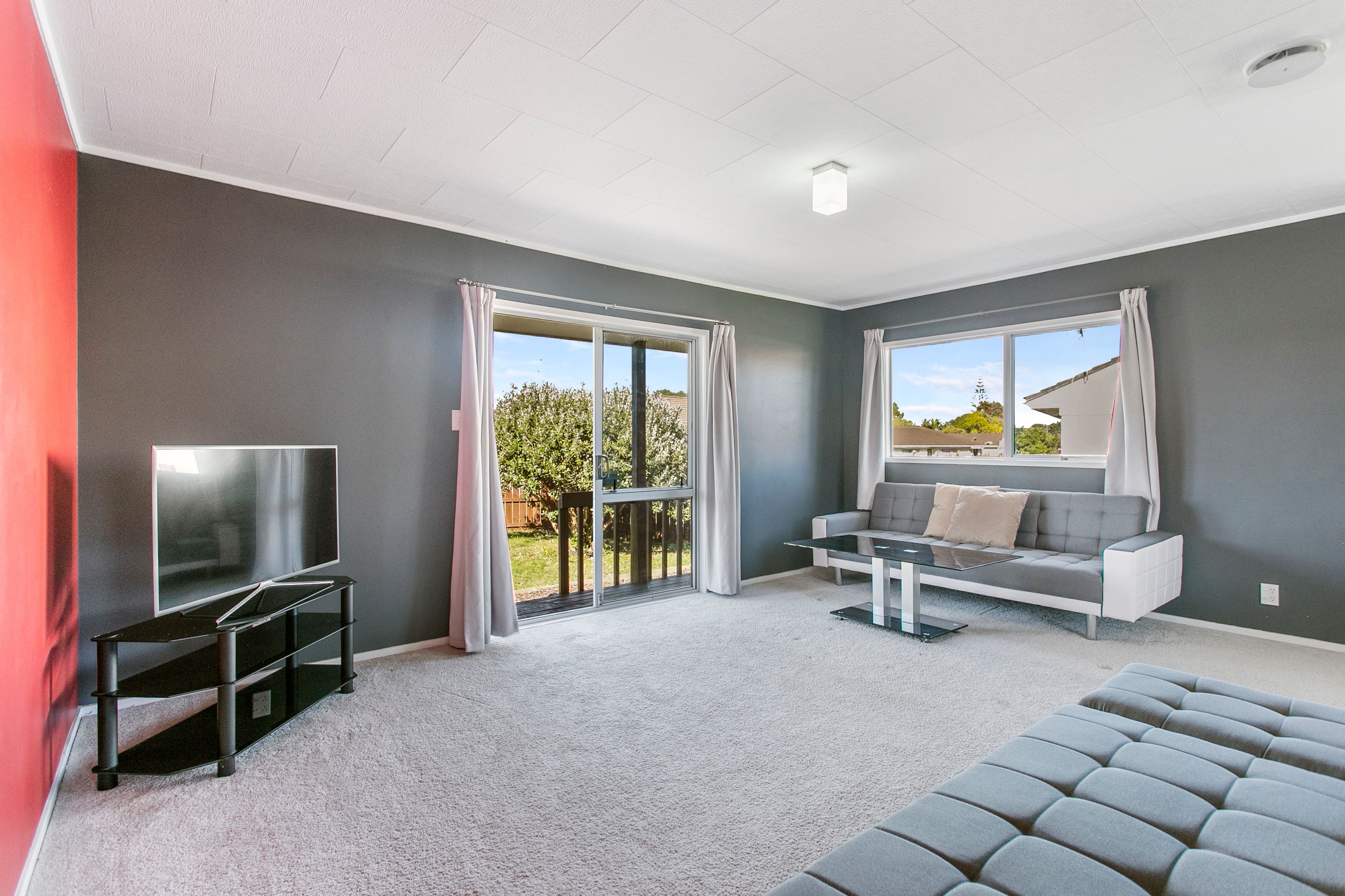 27 Palermo Place, Clover Park, Manukau City