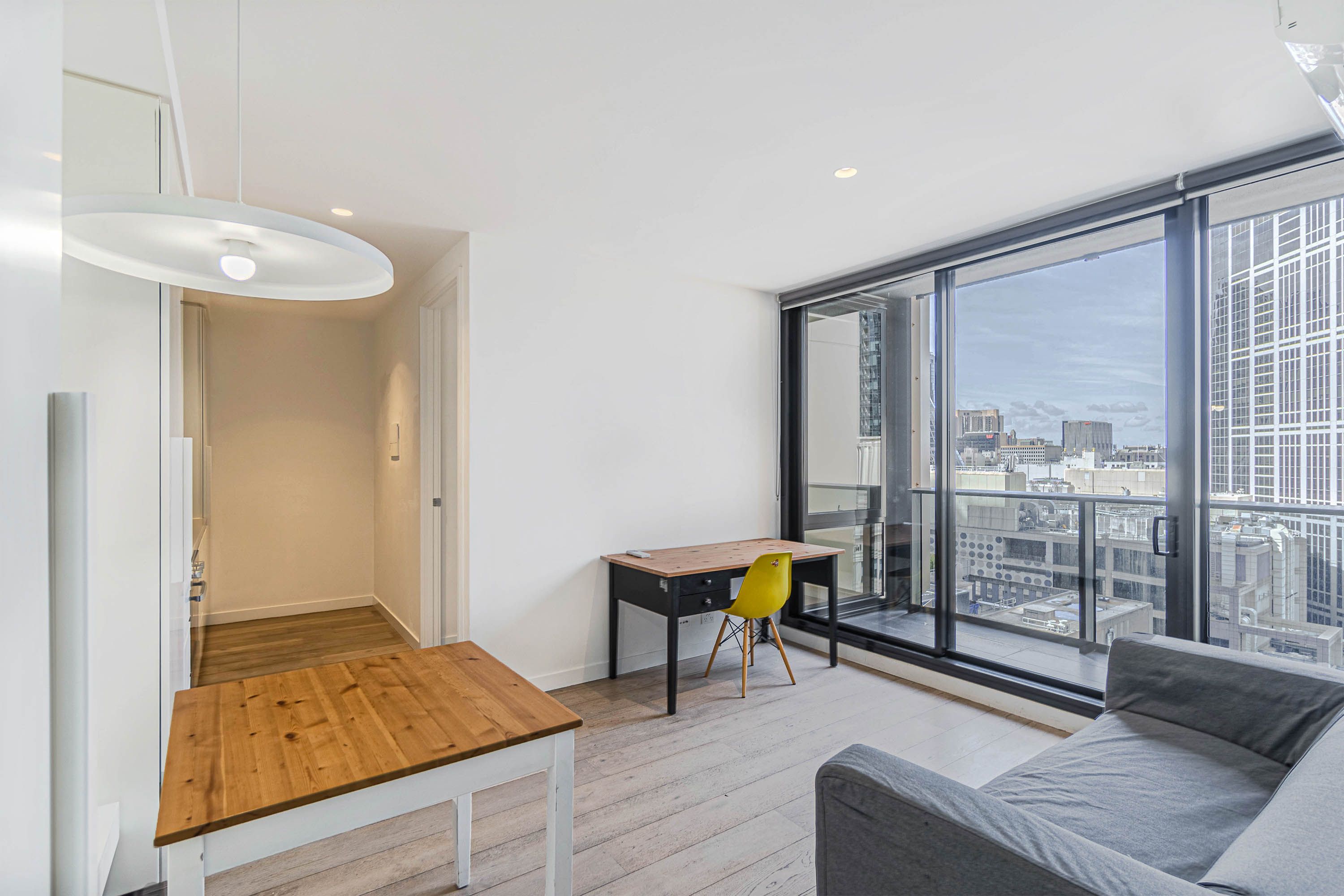 1106/81 A'Beckett Street — photo 3 of 10