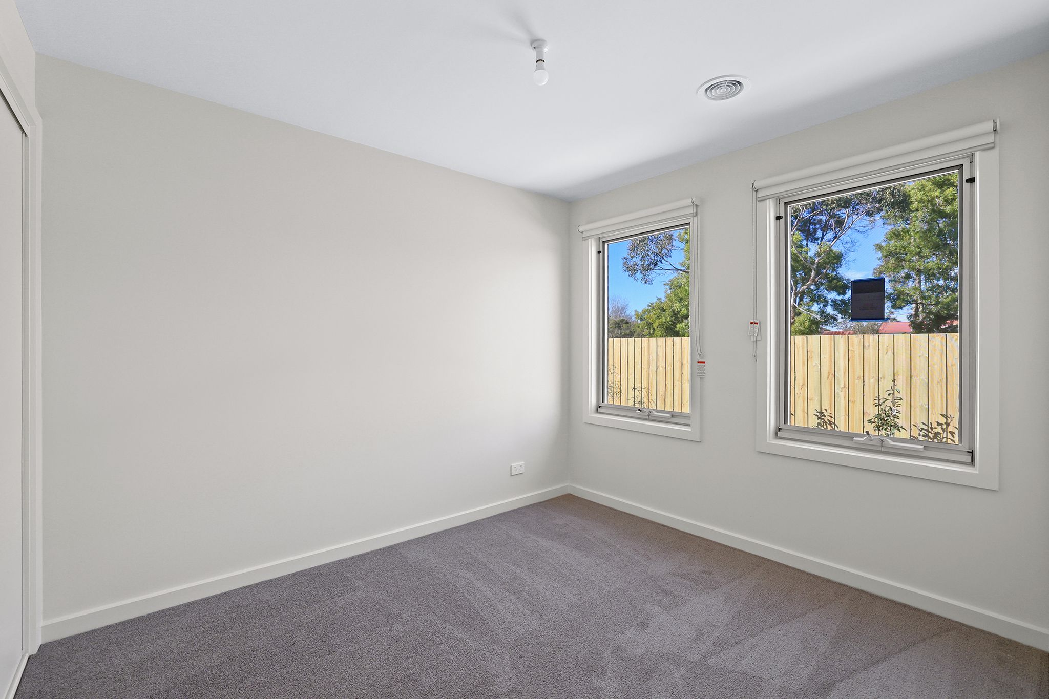 4/23 Flinders Road — photo 8 of 16