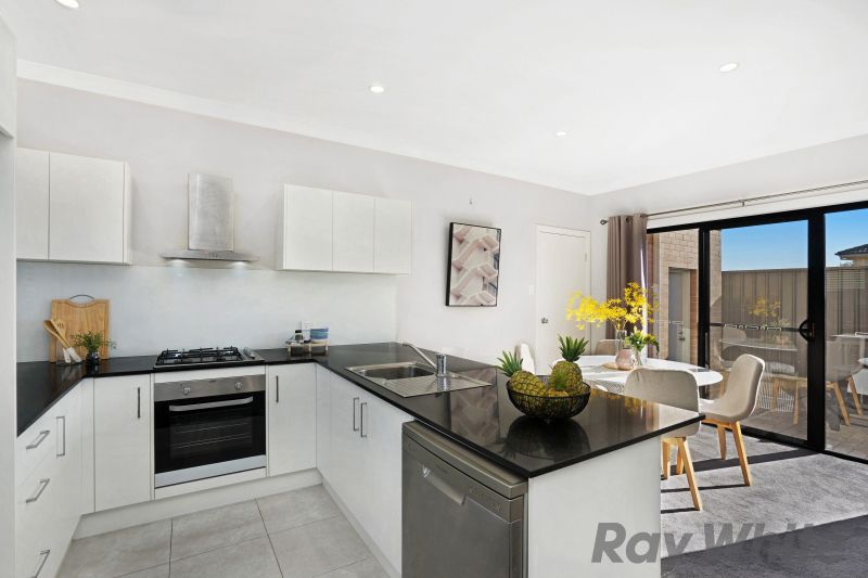 2/126 Croudace Road, Elermore Vale, NSW 2287